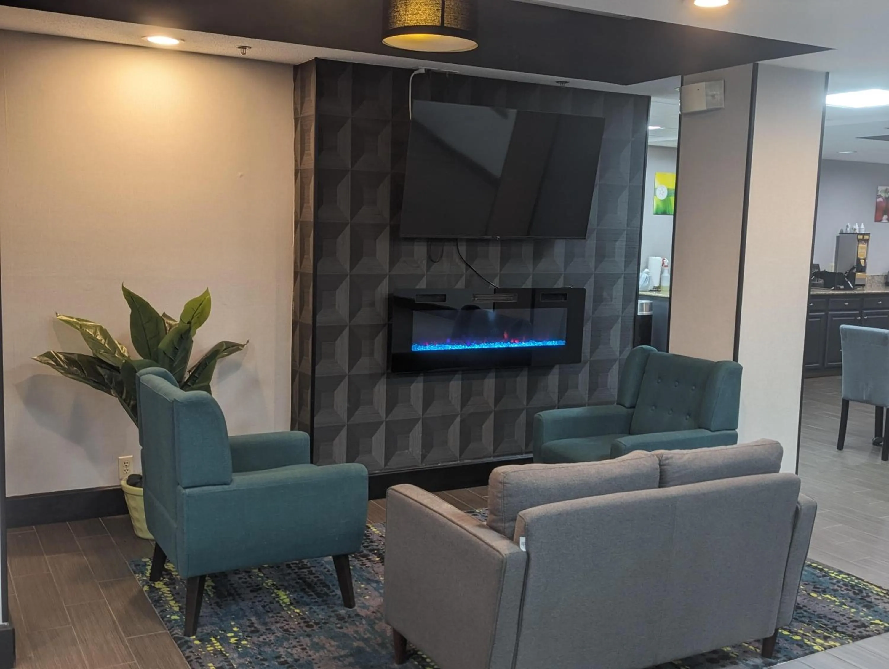 Seating area in Quality Inn Danville - University Area