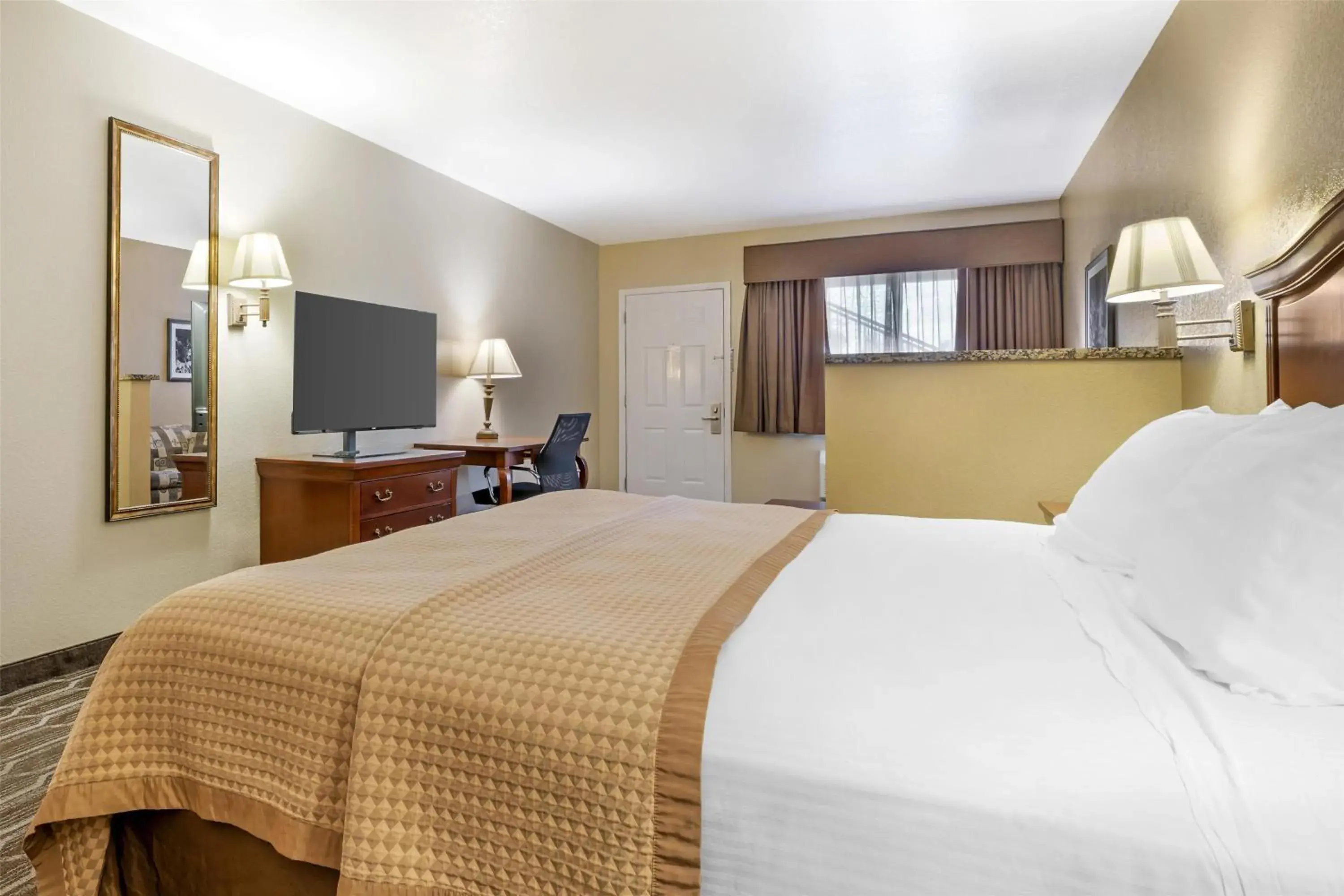 Bedroom, Bed in Best Western Inn of Chandler Bedroom, Bed in Best Western Inn of Chandler