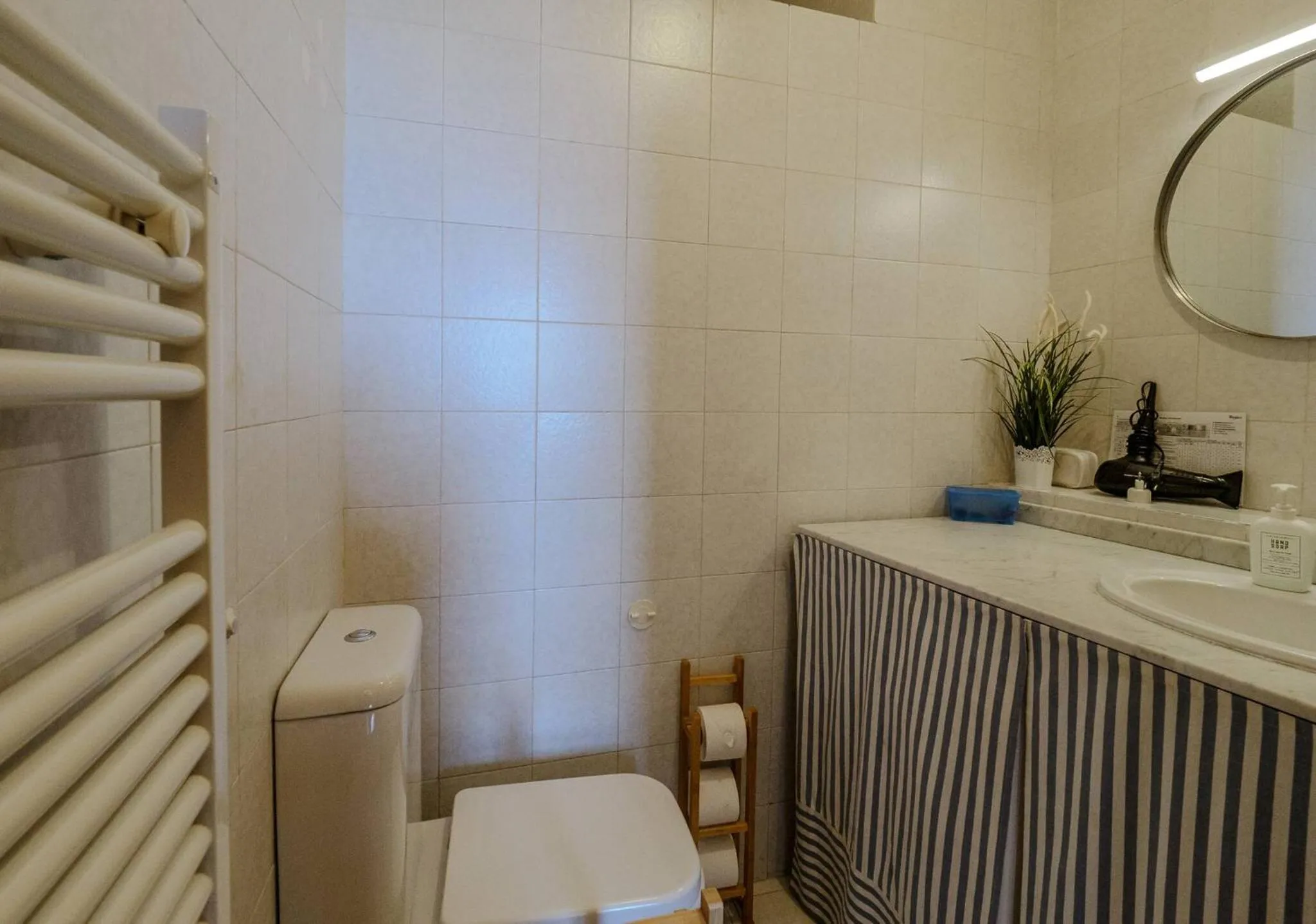 Bathroom in Il Baluardo Sea View Apartment on the Cliff