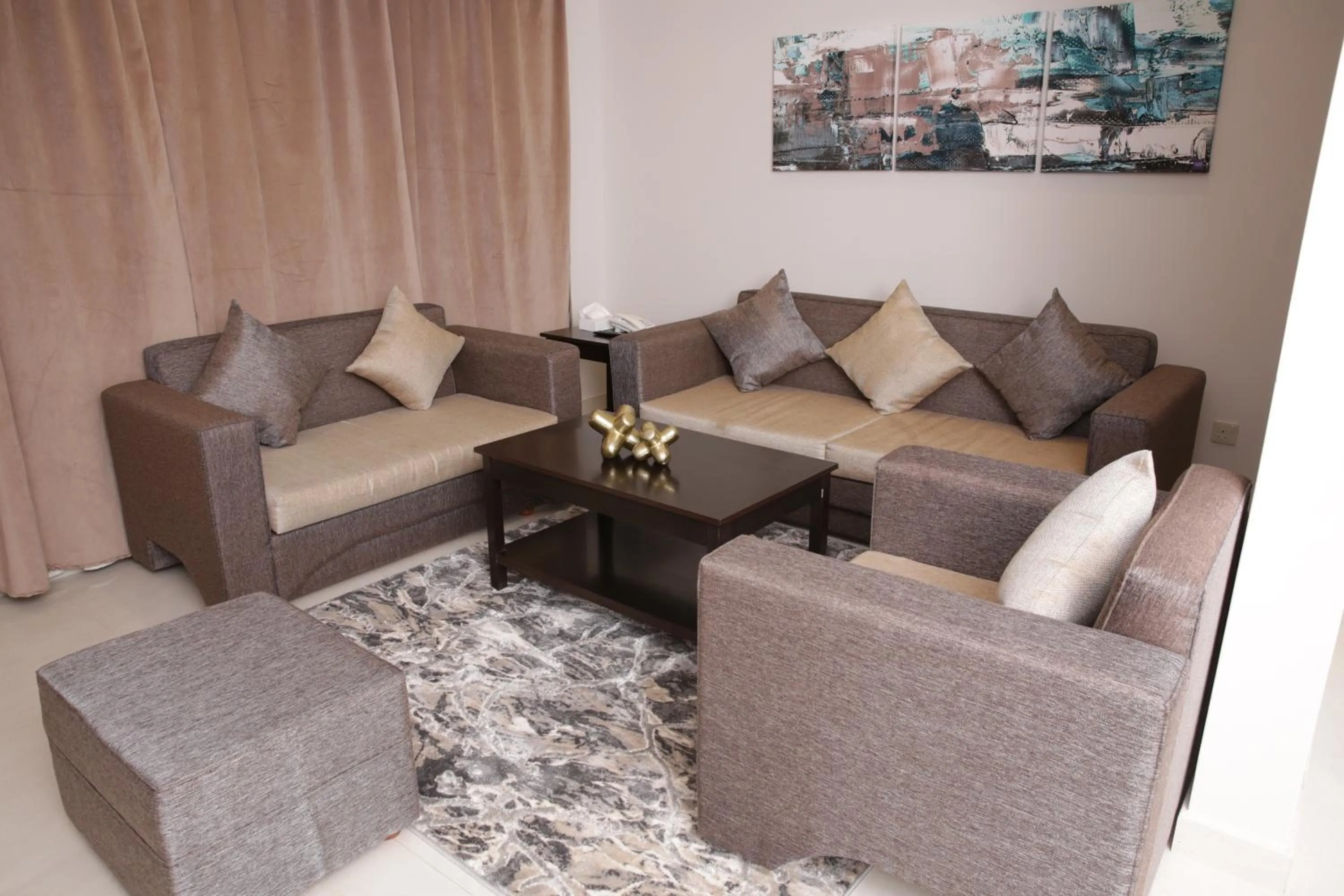 Living room in Nasima Serviced Apartments - Economy