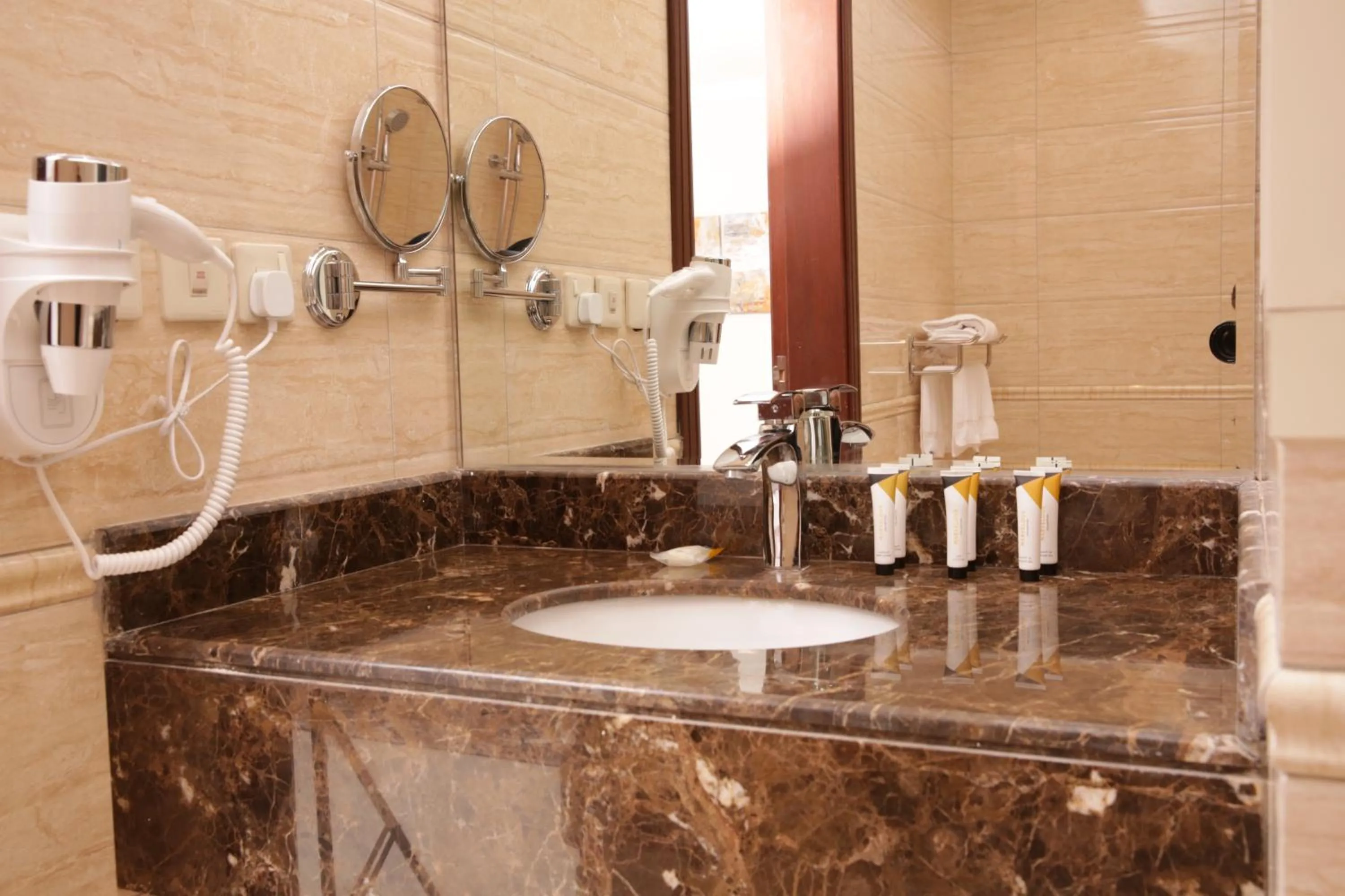 Area and facilities in Nasima Serviced Apartments - Economy