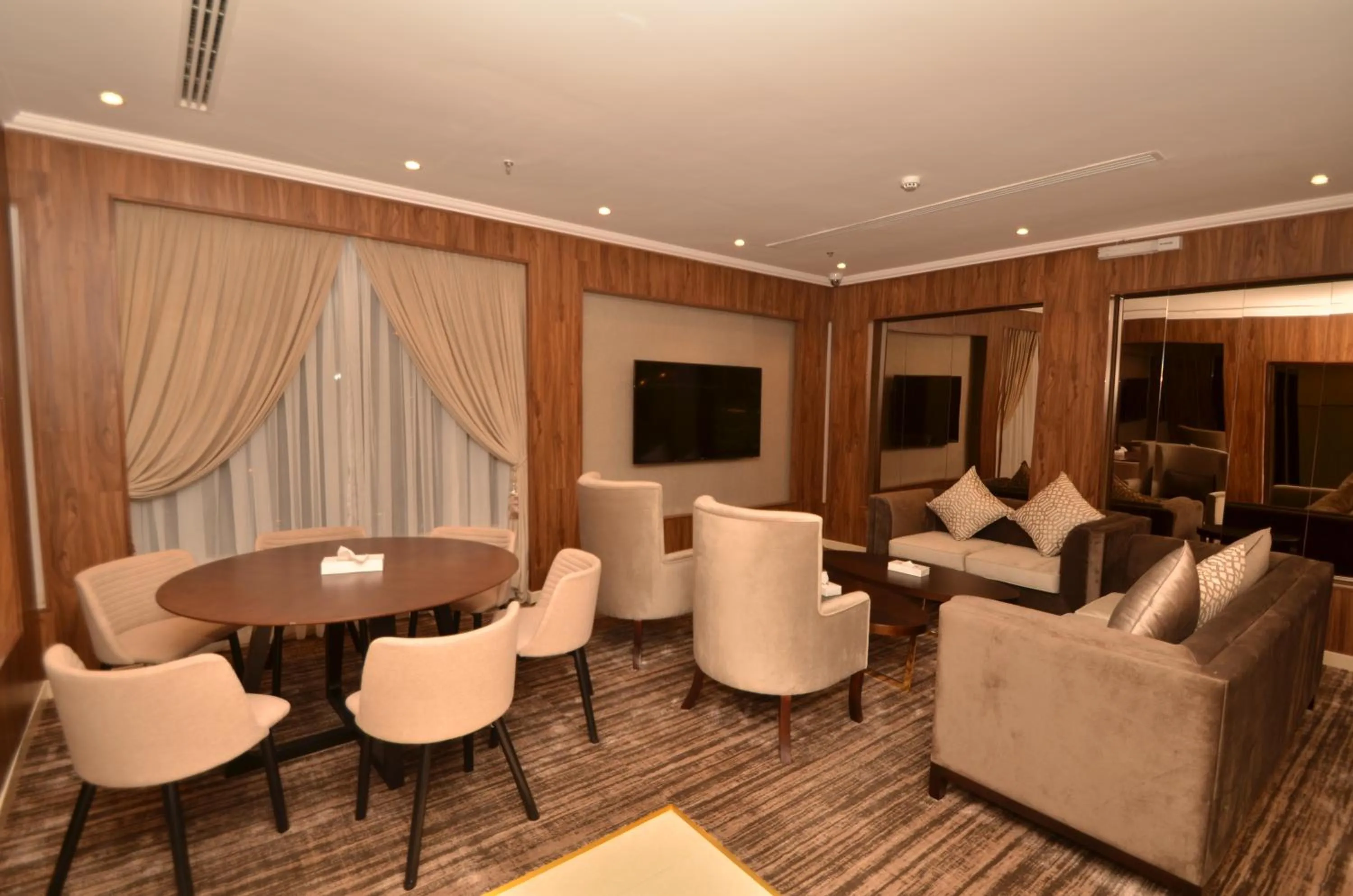 Lobby or reception in Nasima Serviced Apartments - Economy