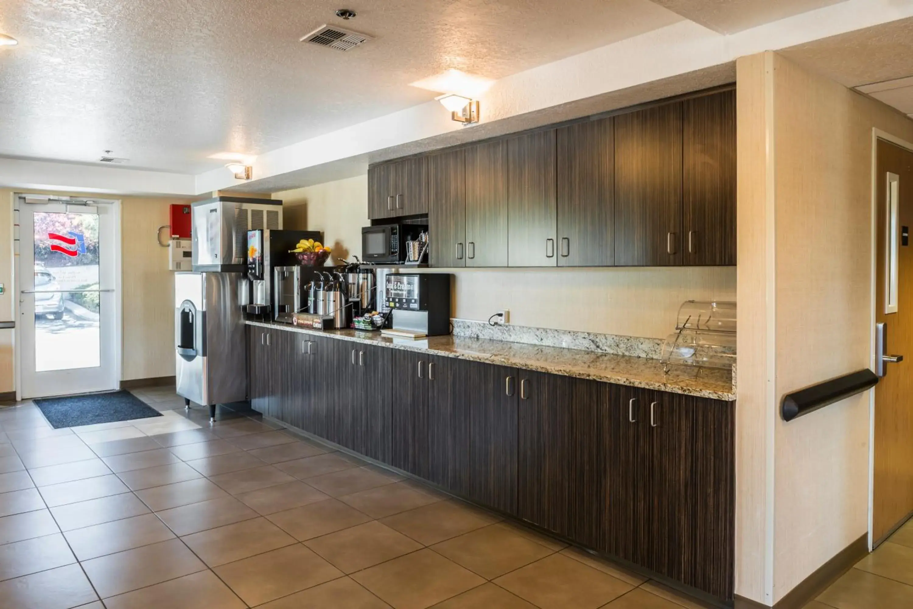 Restaurant/places to eat in Inn America - Boise Restaurant/places to eat in Inn America - Boise