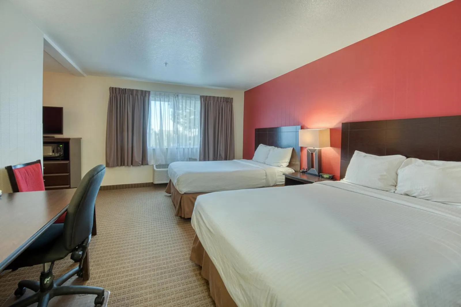 Bed in Inn America - Boise