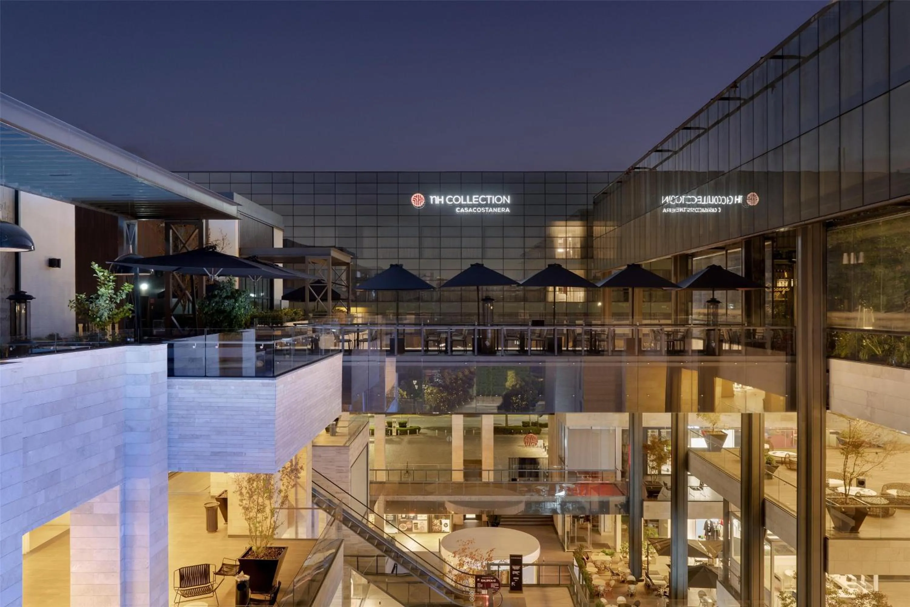 Property building in NH Collection Santiago Casacostanera