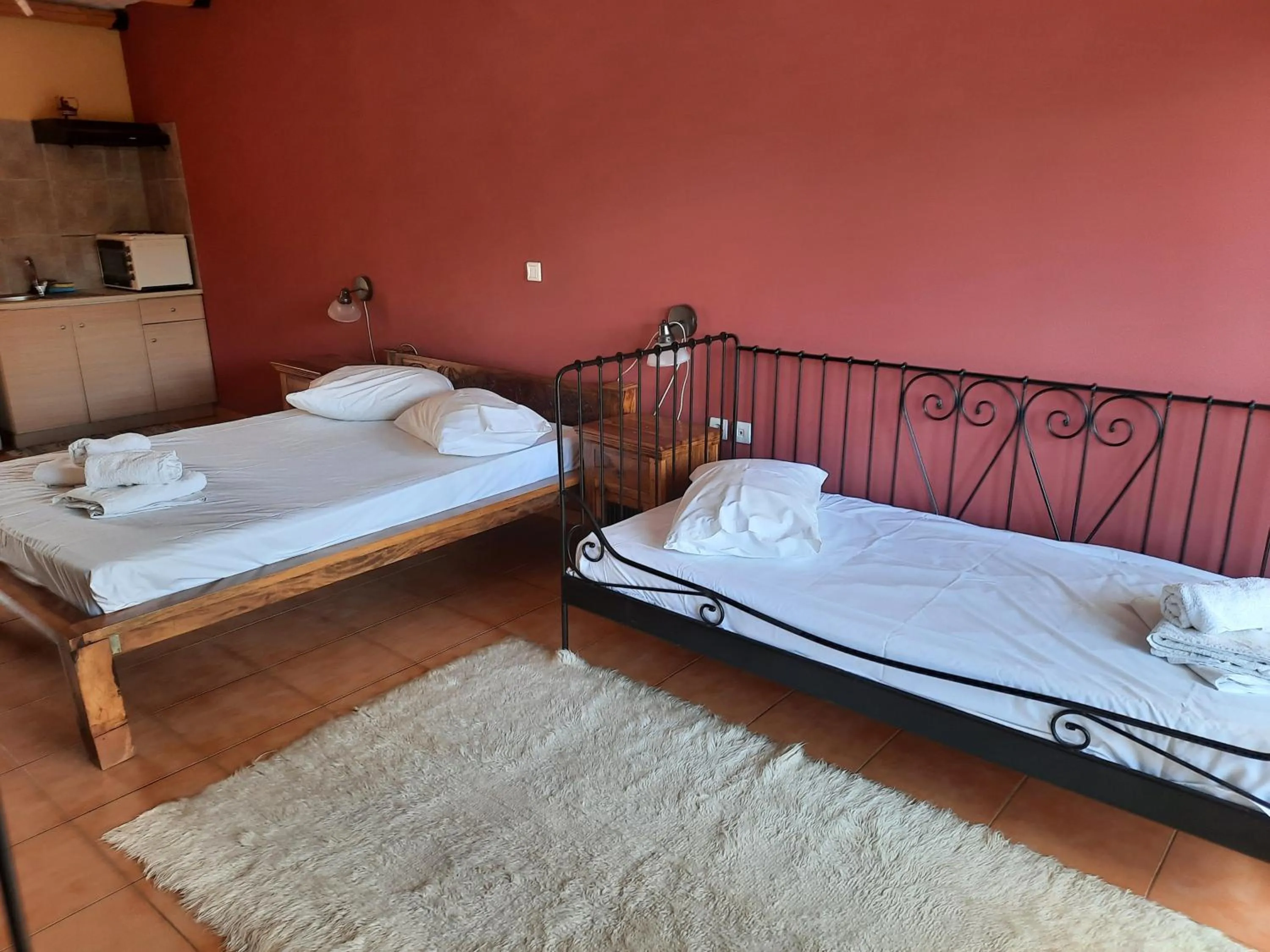 Bed in O Xenonas Ton Mylon