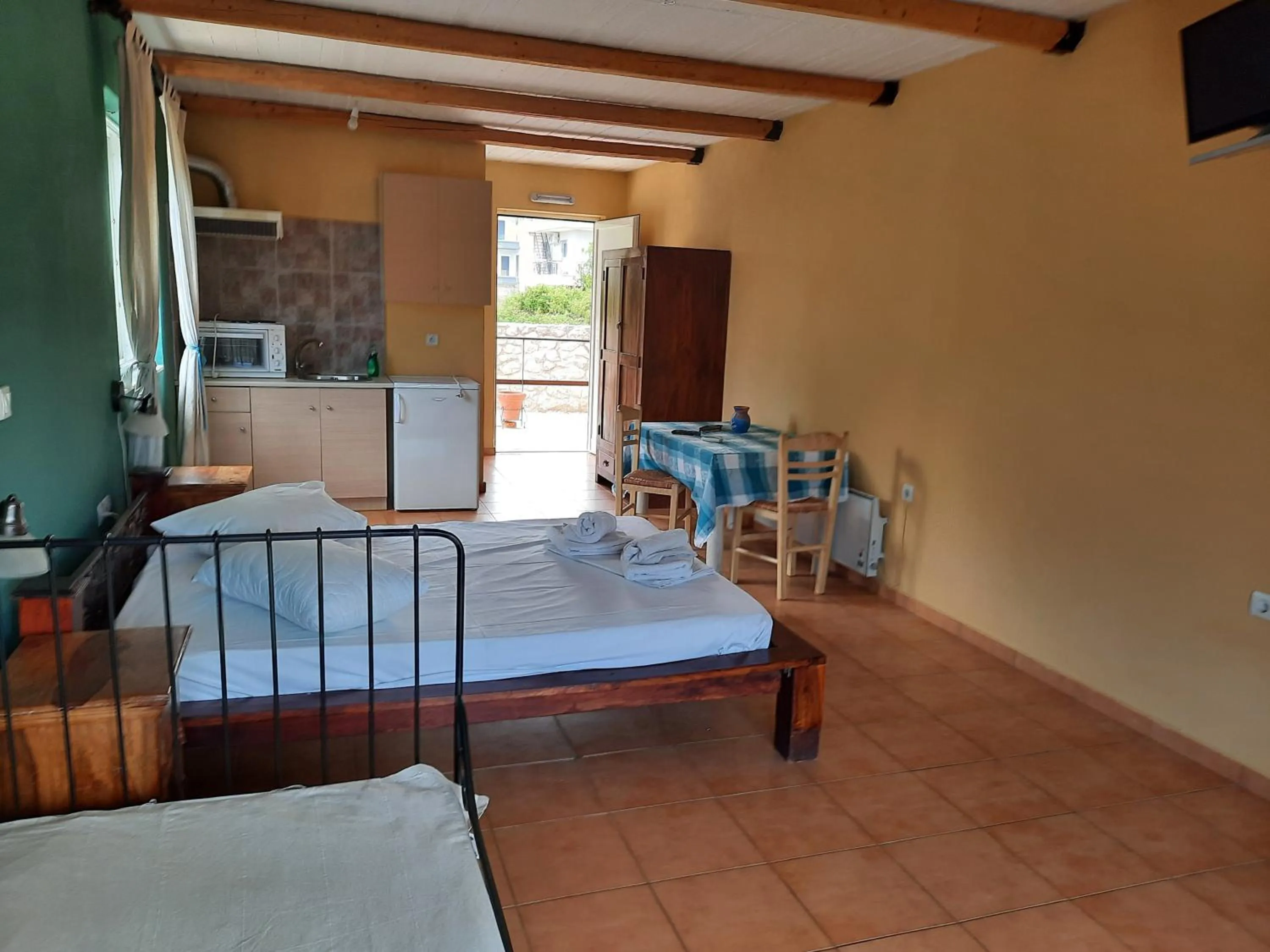 Bed in O Xenonas Ton Mylon