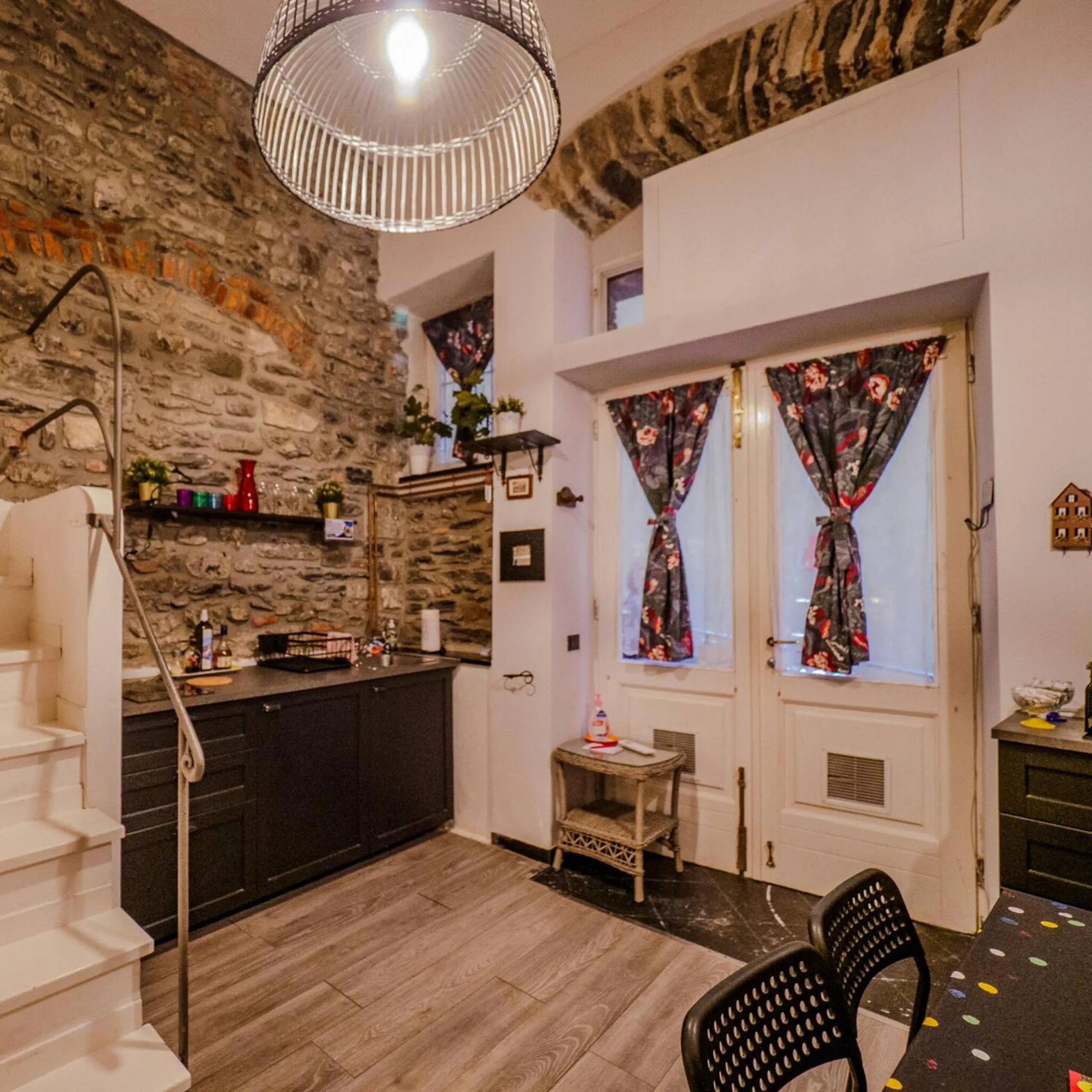 Kitchen or kitchenette in Petrella's Point Studio with AC