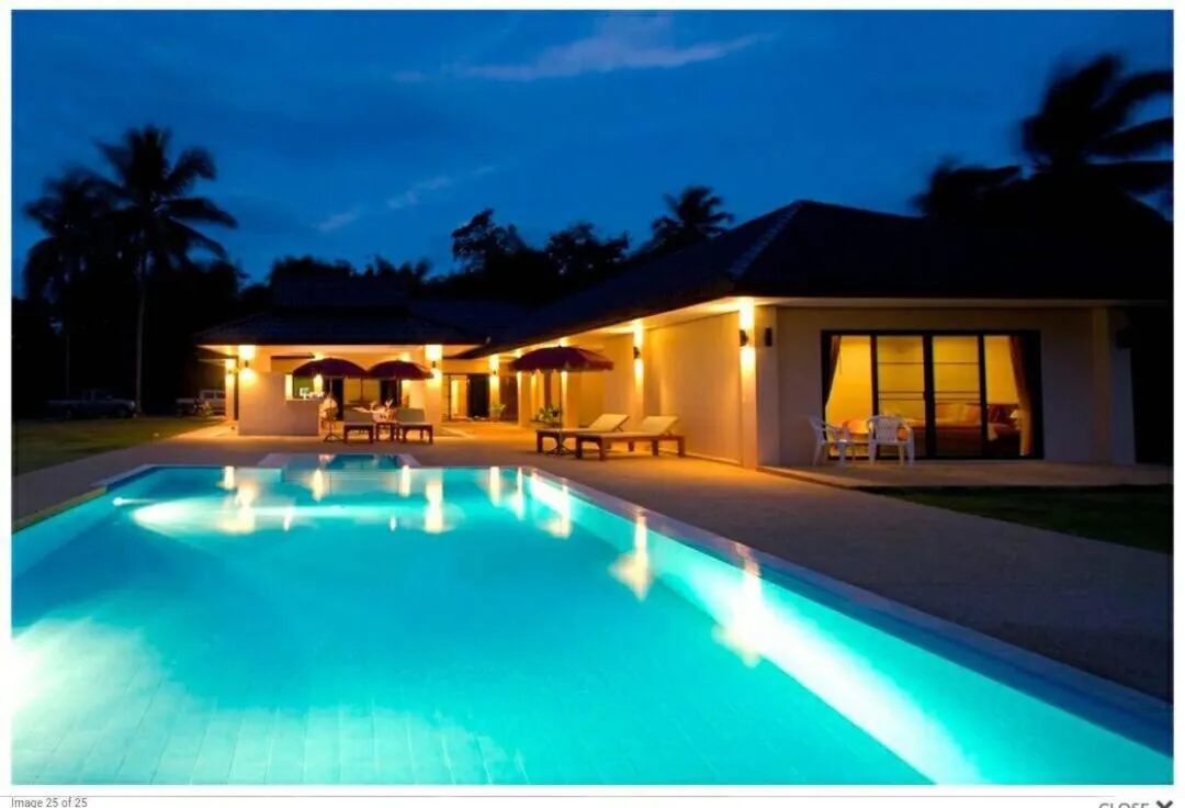 Swimming pool in Sleep Soundly By The Sea