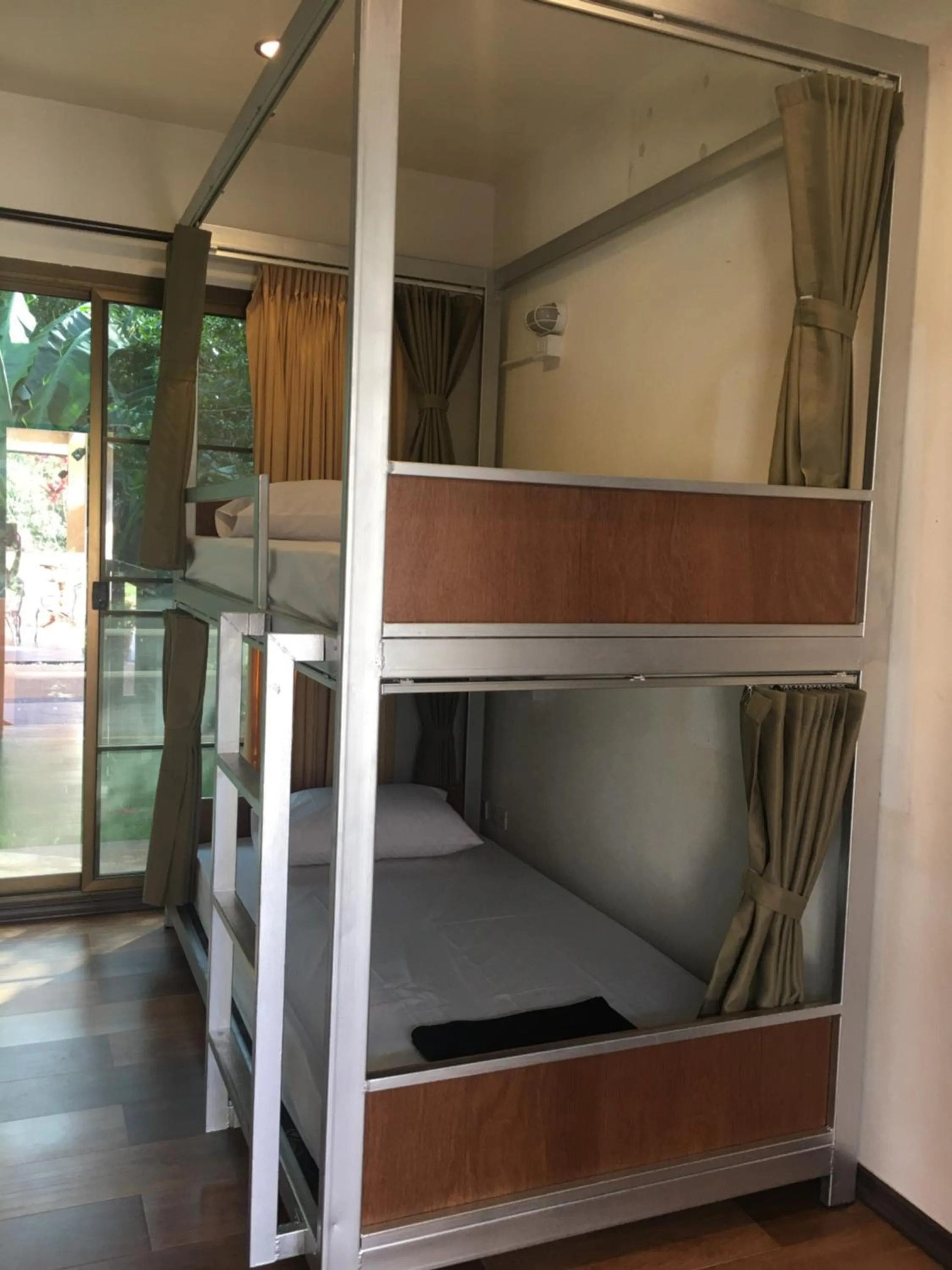 Bed in Sleep Soundly By The Sea