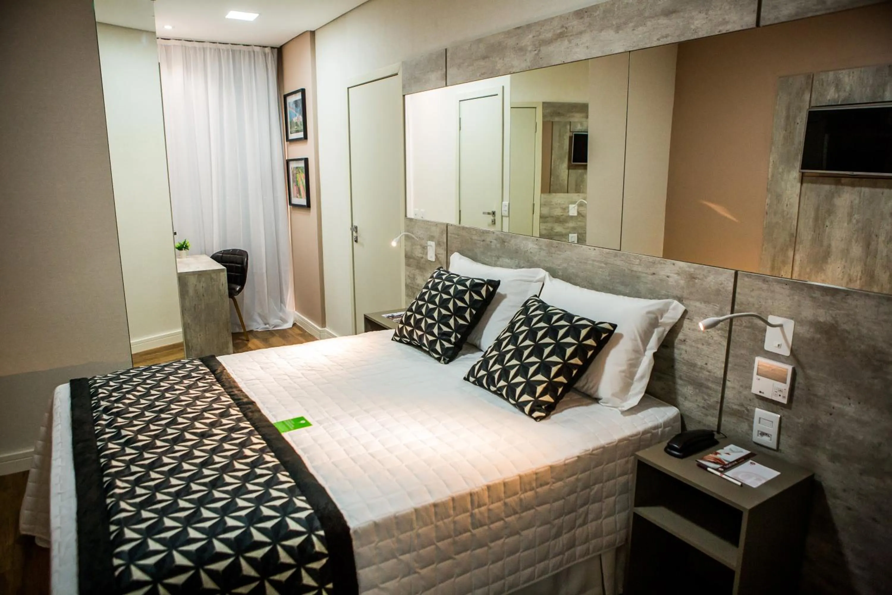 Bed in Bristol Viçosa Hotel