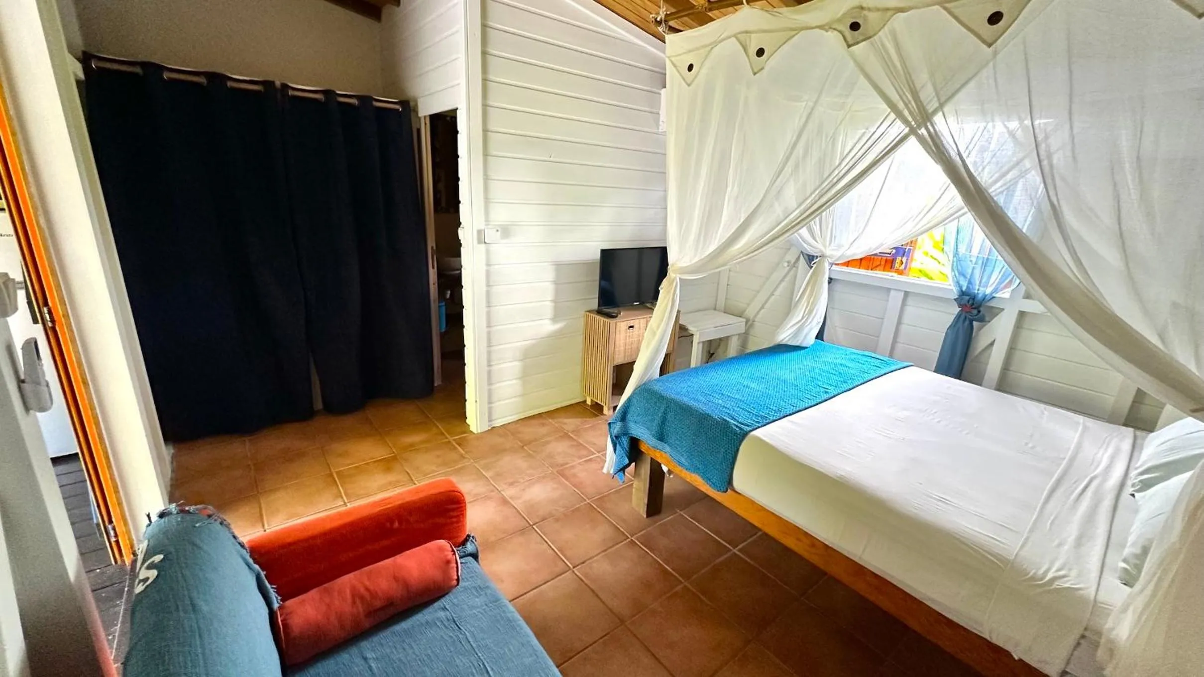 Bed in Gite LES CALEBASSIERS