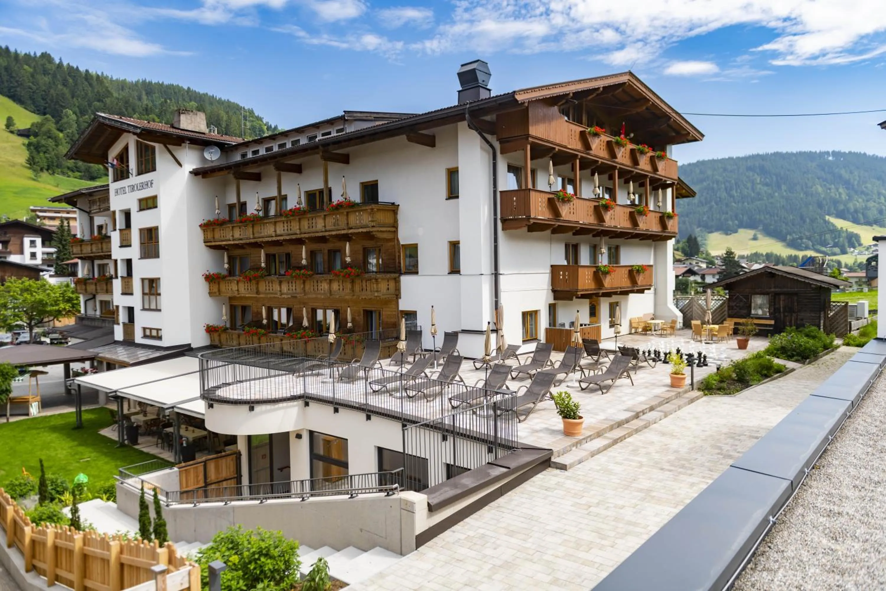 Balcony/Terrace in Landhotel Tirolerhof - Wildschönau - PREMIUM Card im Sommer