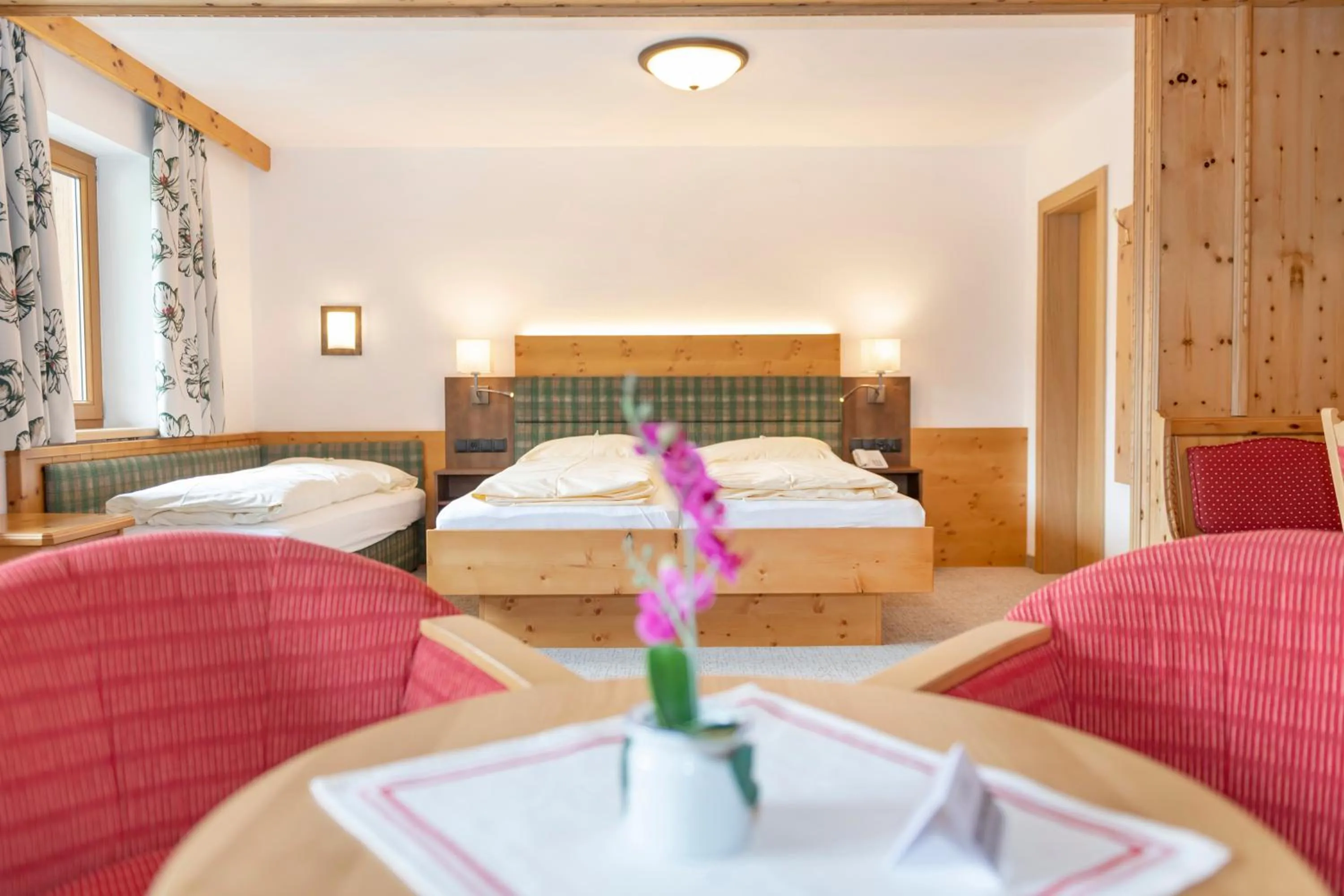 Bed in Landhotel Tirolerhof - Wildschönau - PREMIUM Card im Sommer