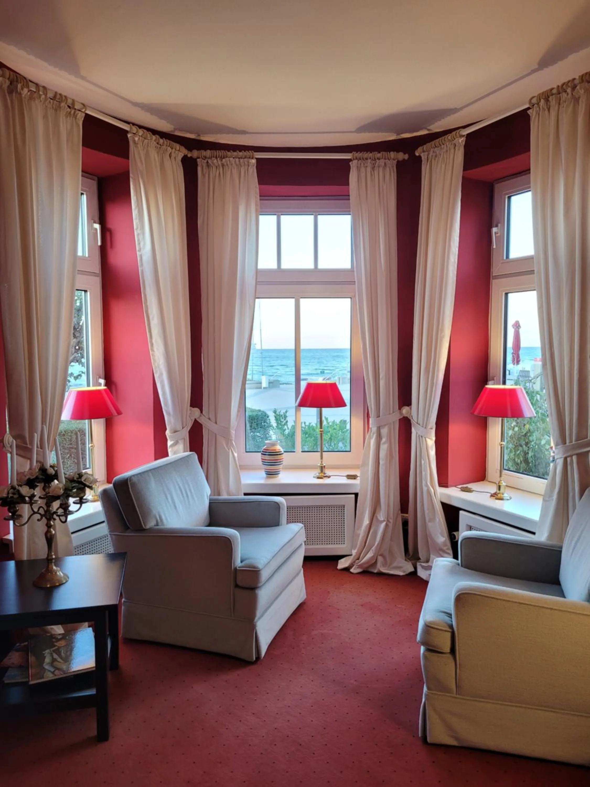 Lobby or reception in NP Hotel Schweriner Hof