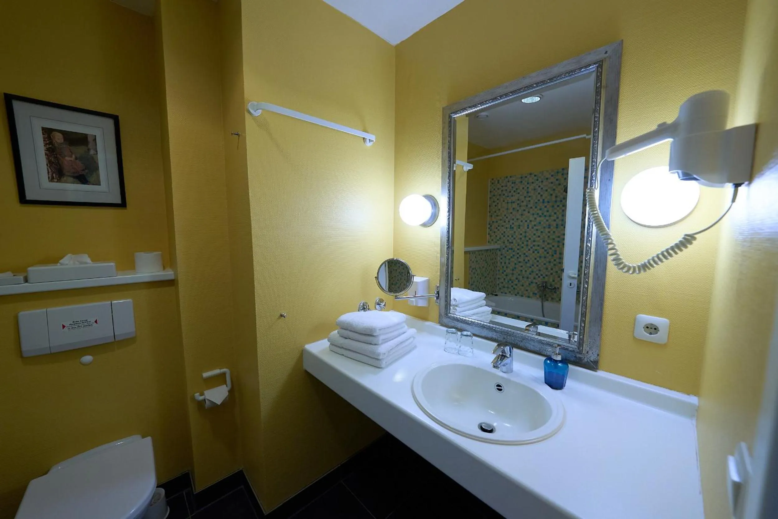 Bathroom in NP Hotel Schweriner Hof