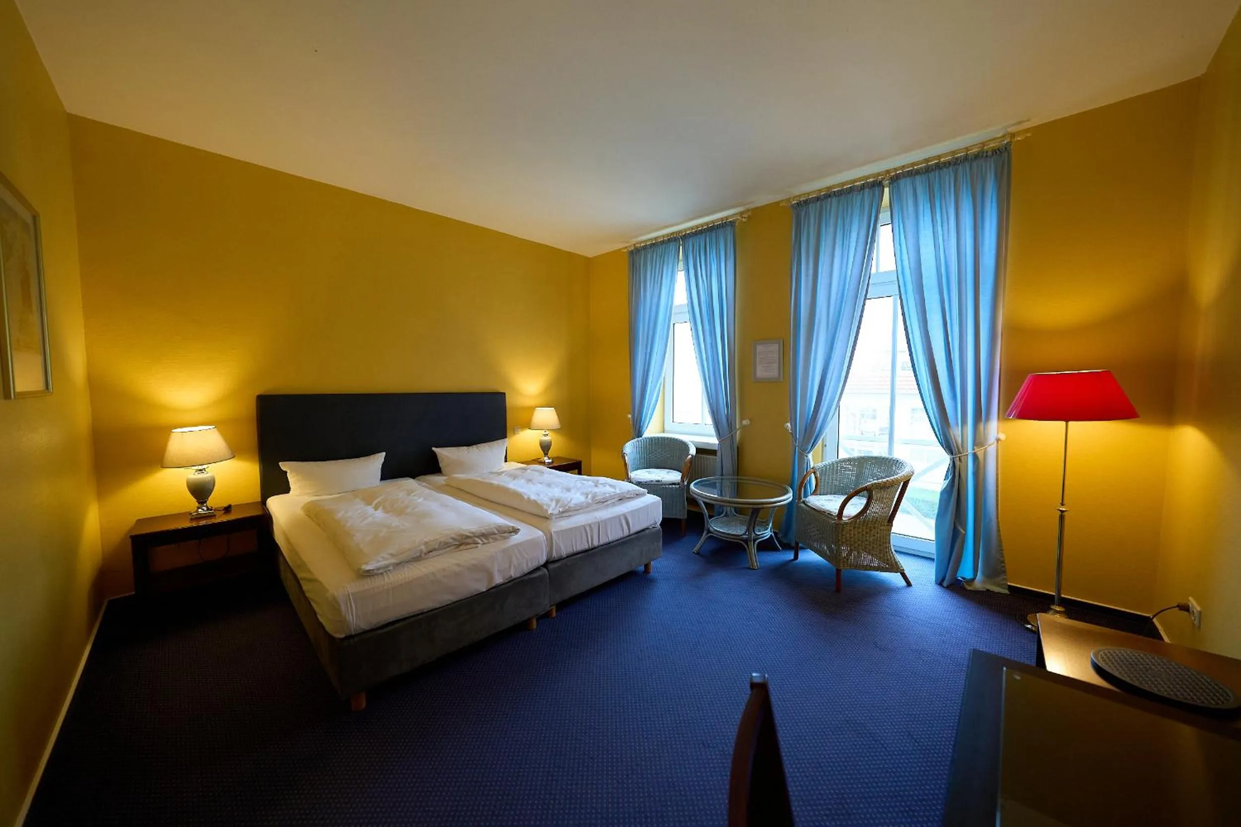 Photo of the whole room, Bed in NP Hotel Schweriner Hof