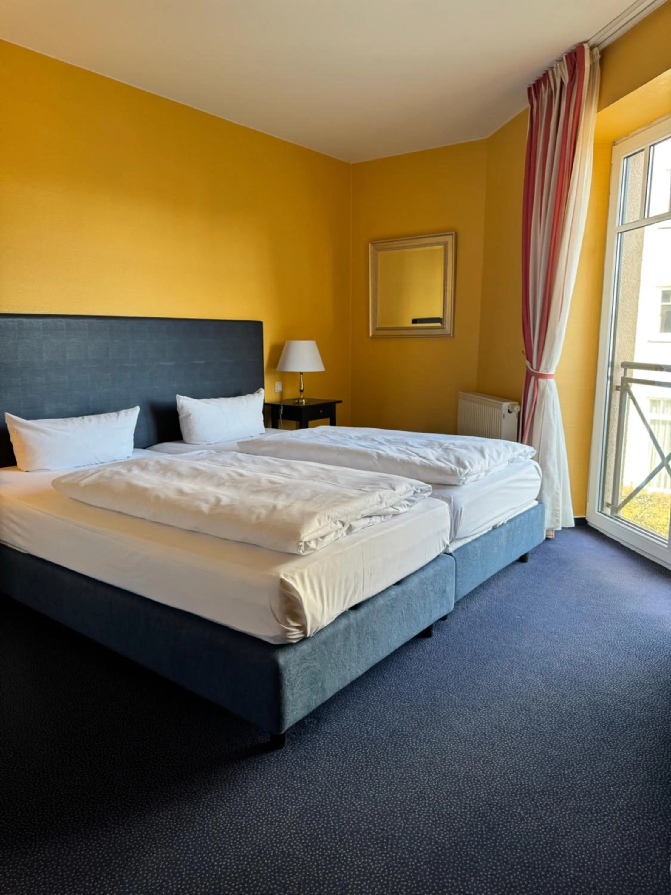 Bed in Hotel Schweriner Hof