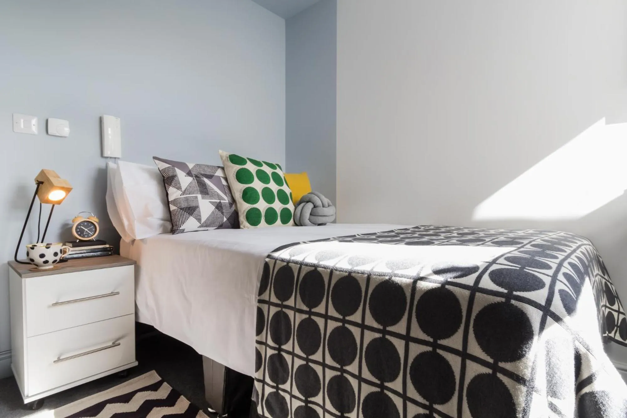 Bed in Roseland House