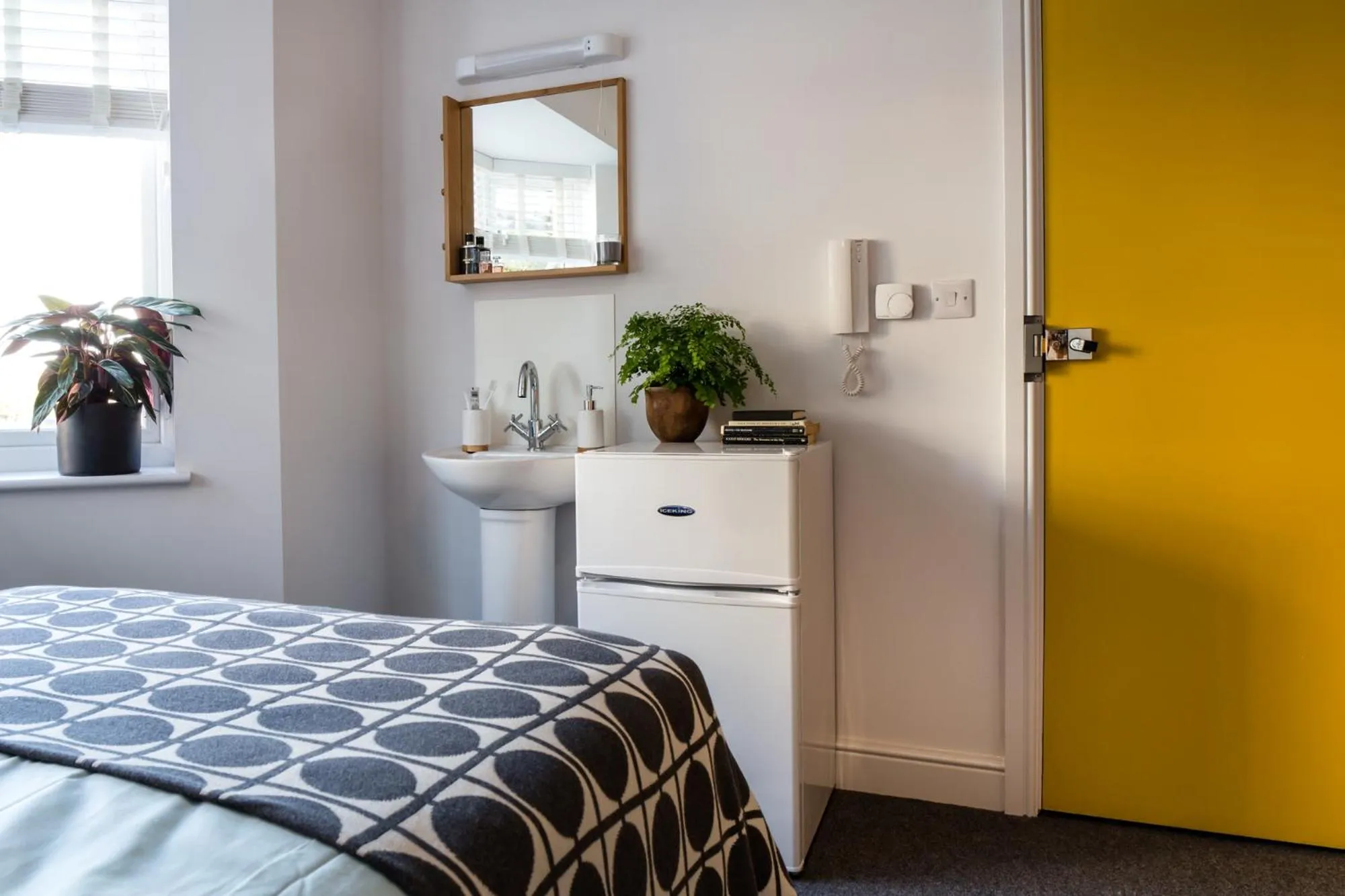 Bed in Roseland House