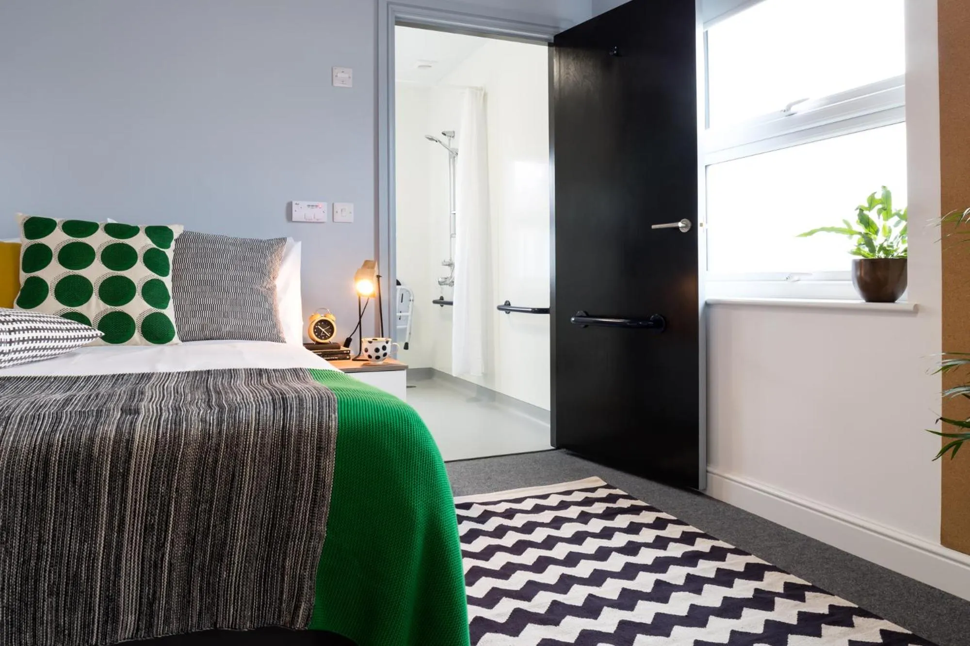 Bed in Roseland House