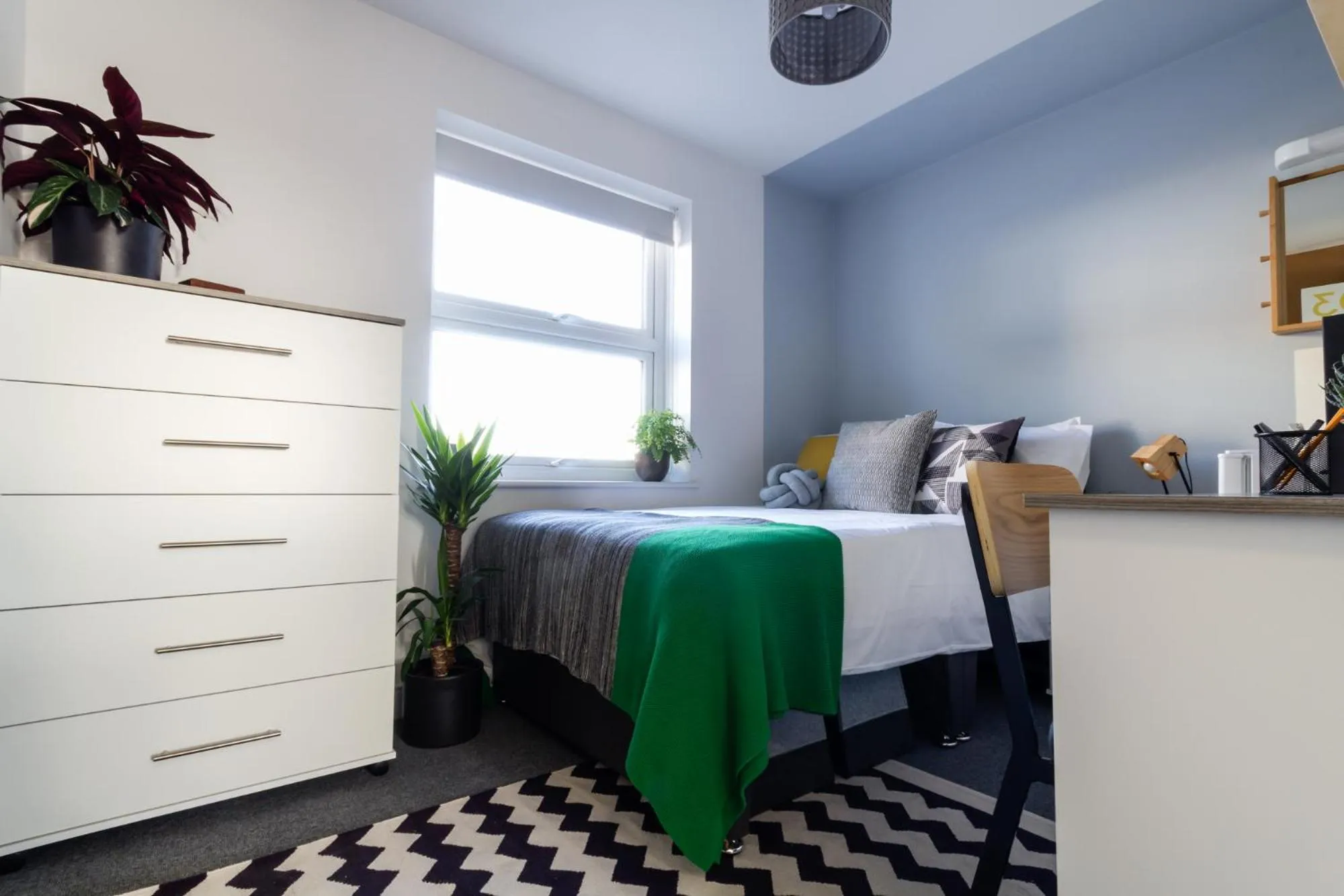 Bed in Roseland House