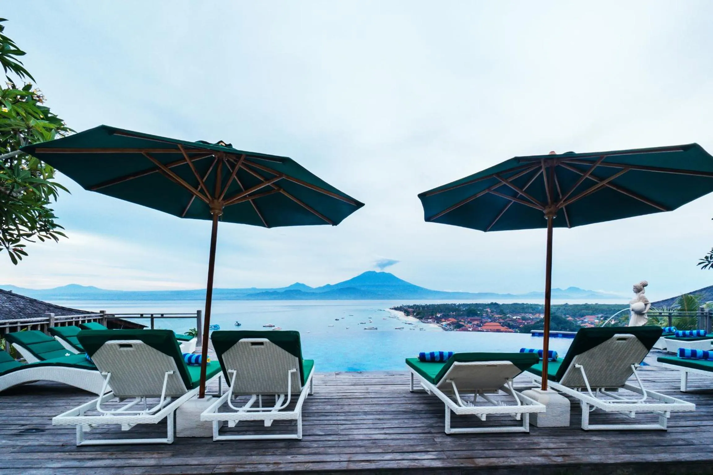 Mountain view in Jenggala Hill