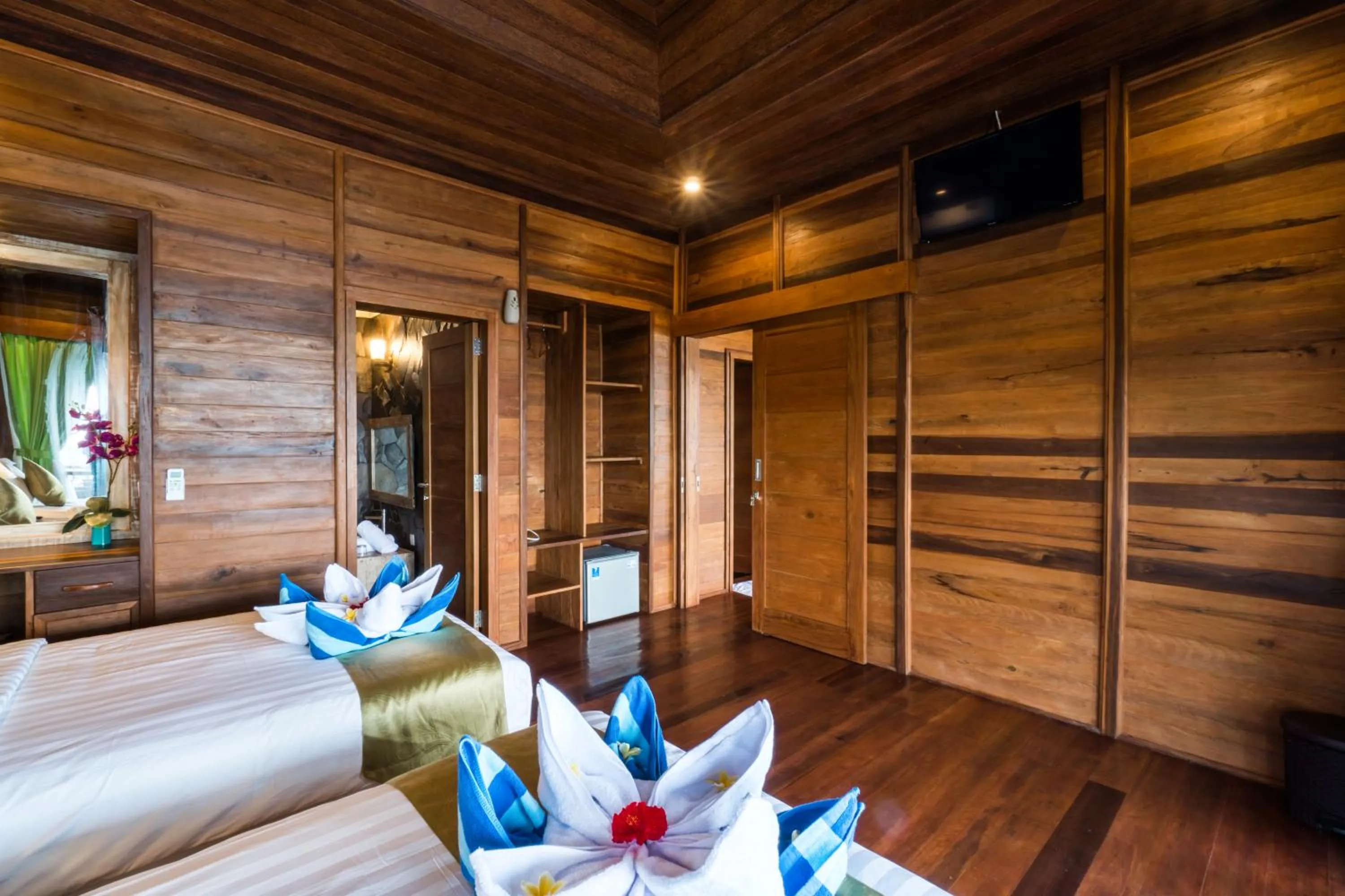 TV and multimedia in Jenggala Hill