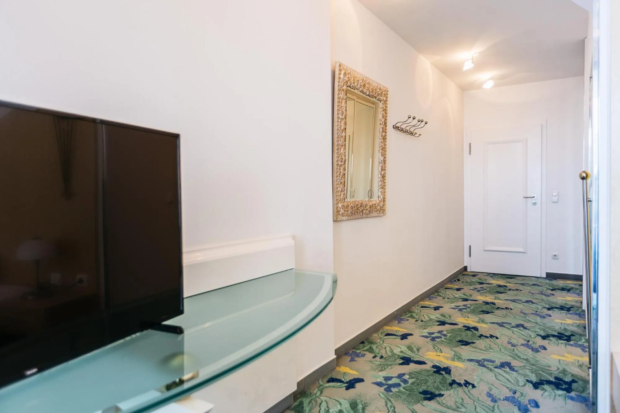 TV and multimedia in Vitalia Seehotel