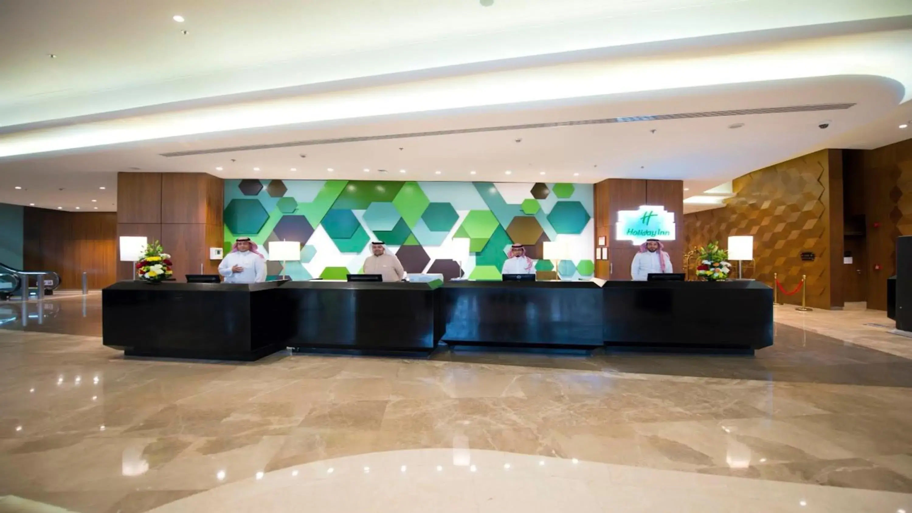 Property building in Makkah Al Aziziah Property building in Makkah Al Aziziah