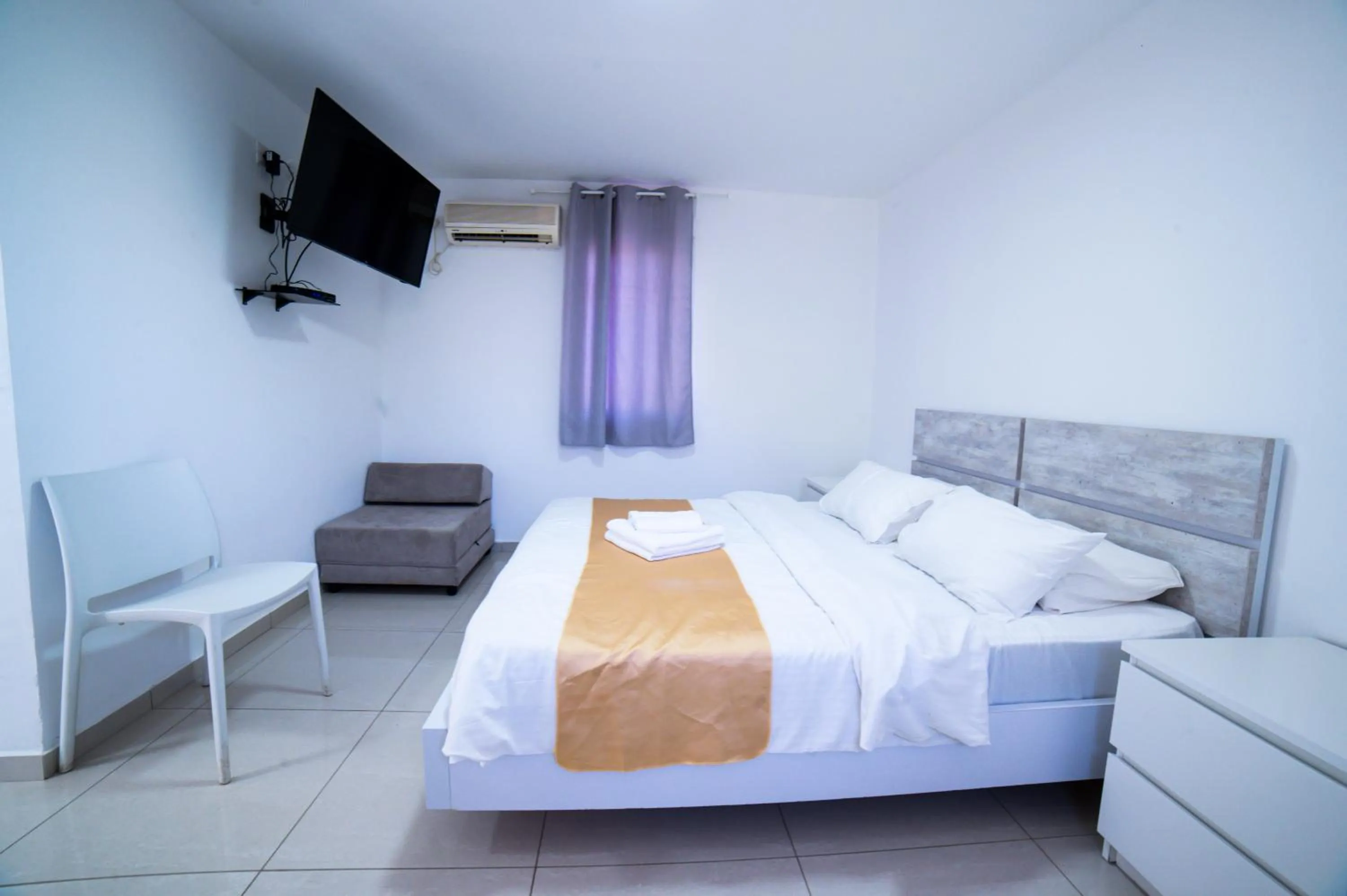 Bed in Agamim Hotel Ashkelon