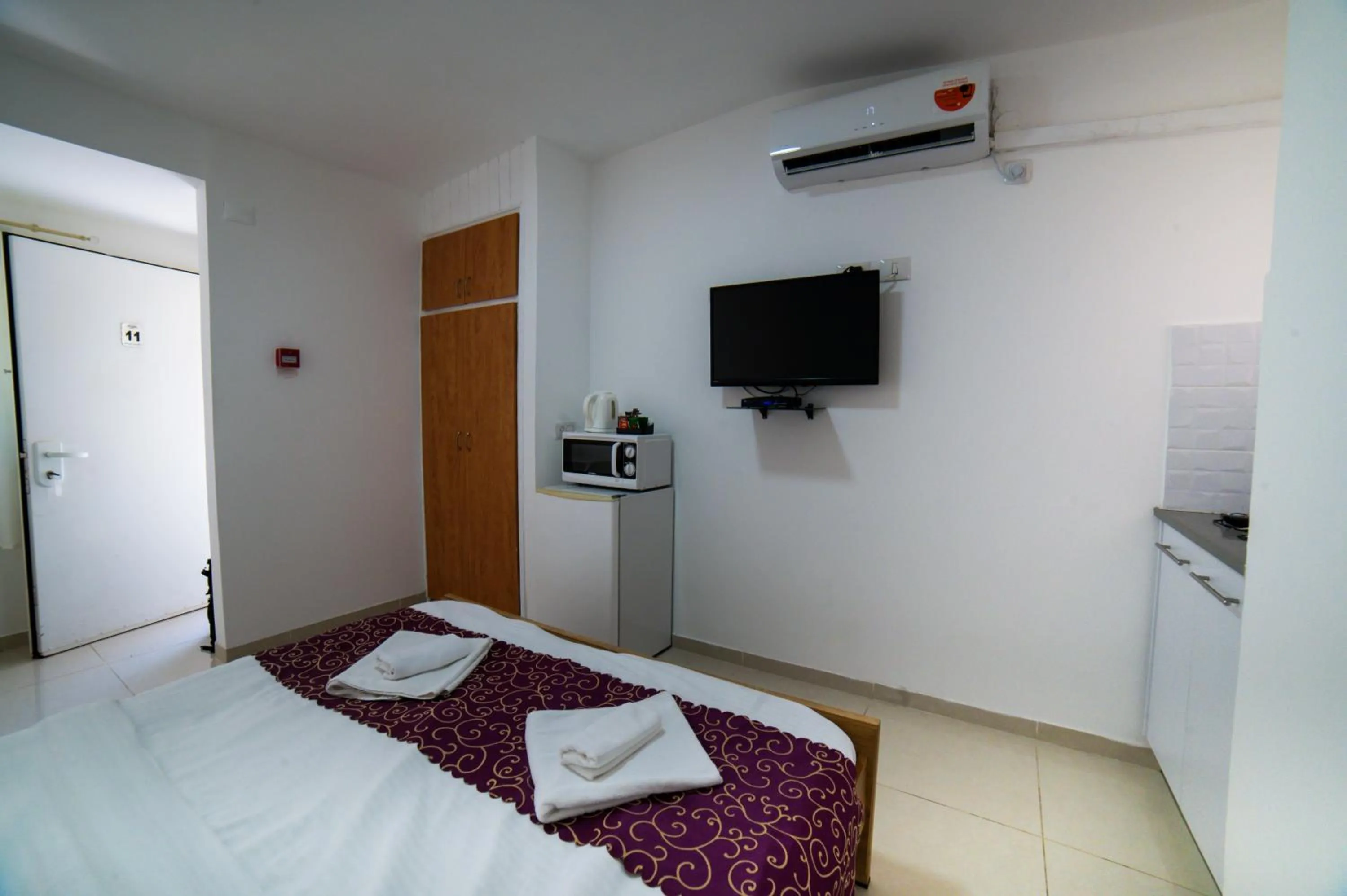 Bed in Agamim Hotel Ashkelon