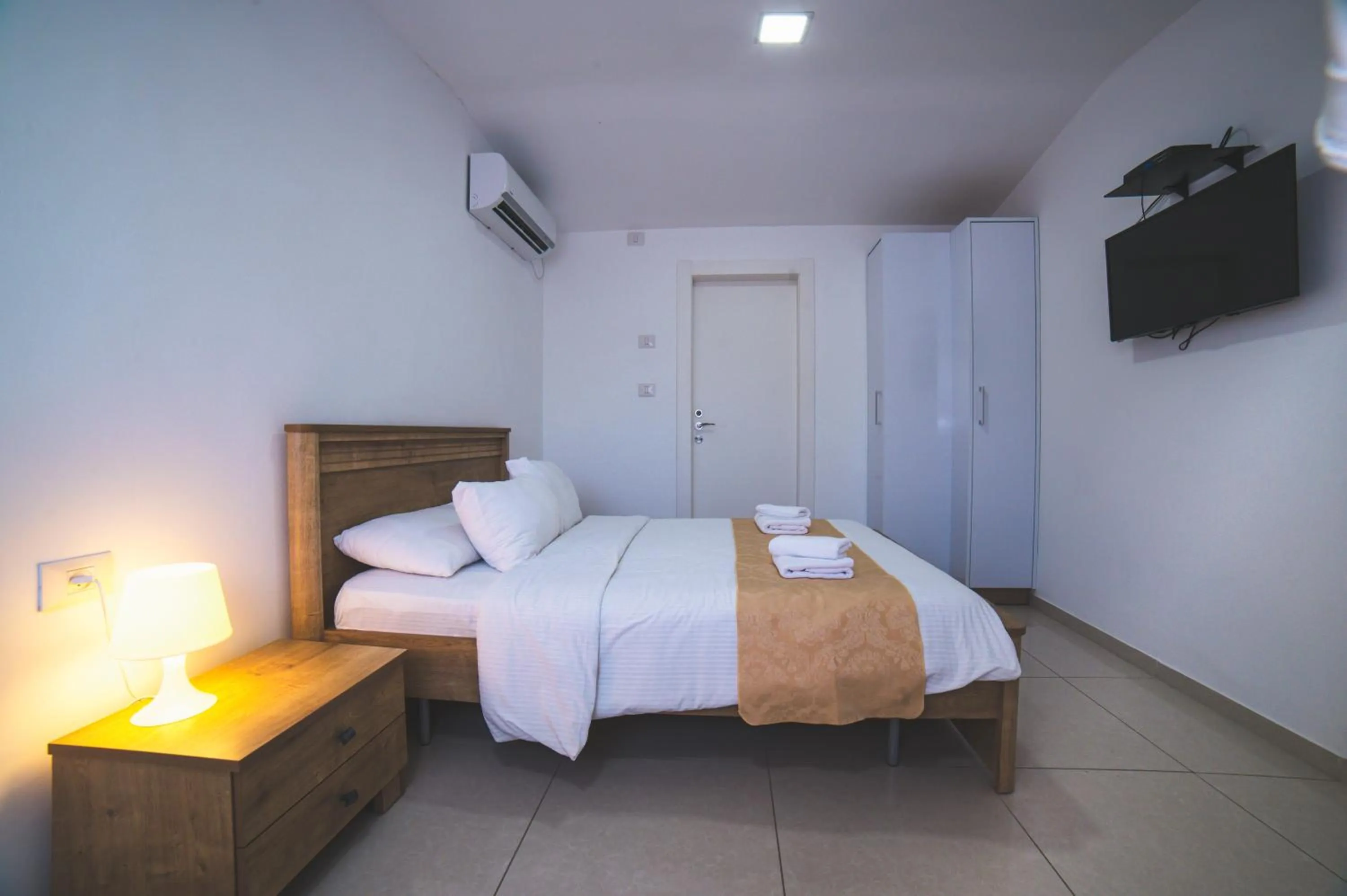Bed in Agamim Hotel Ashkelon