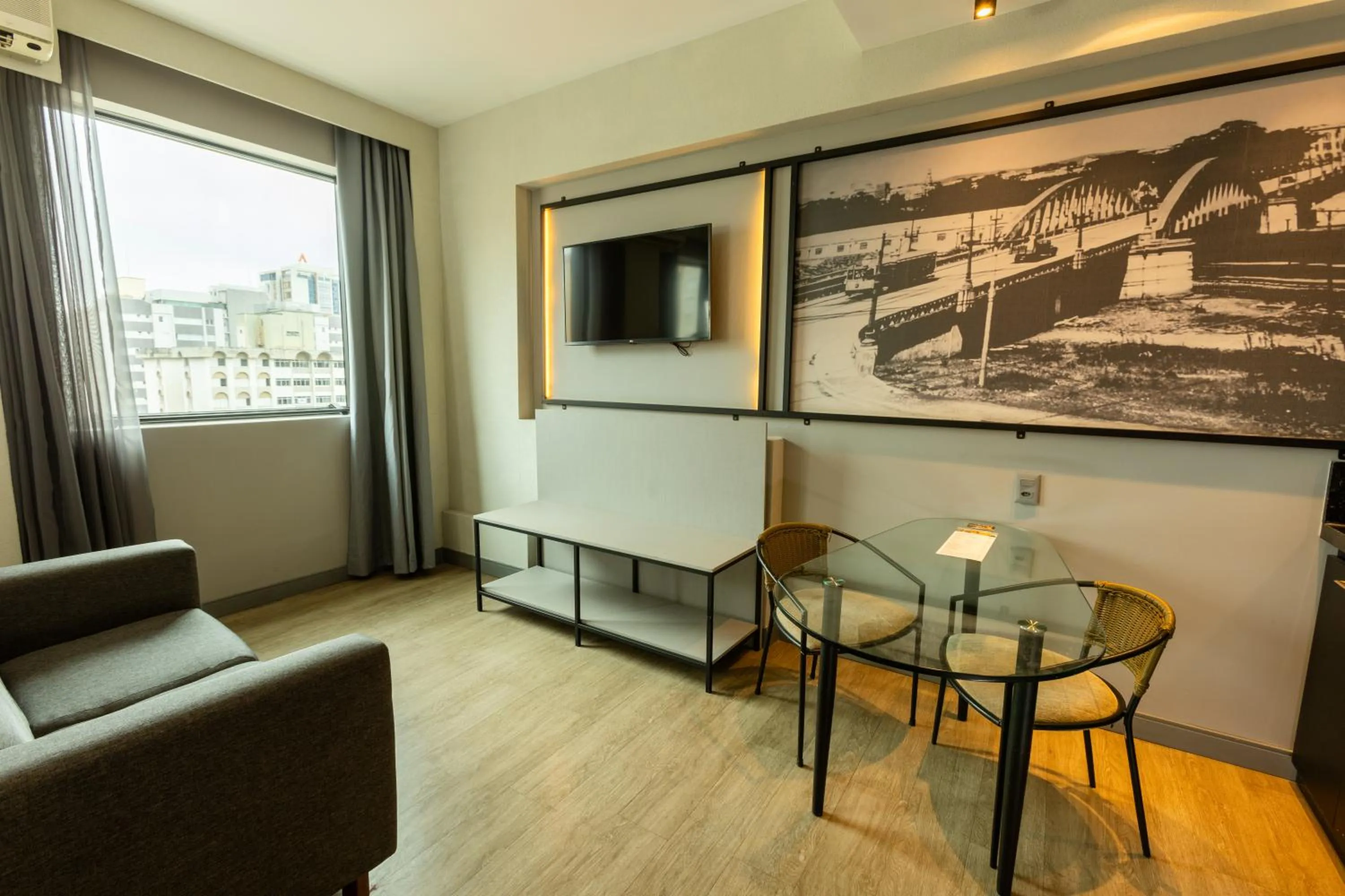 TV and multimedia in Royal Golden Hotel - Savassi