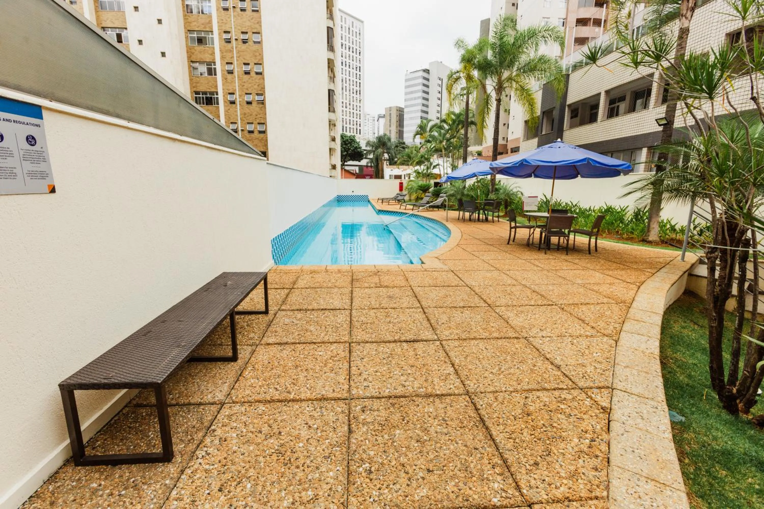 Day in Royal Golden Hotel - Savassi