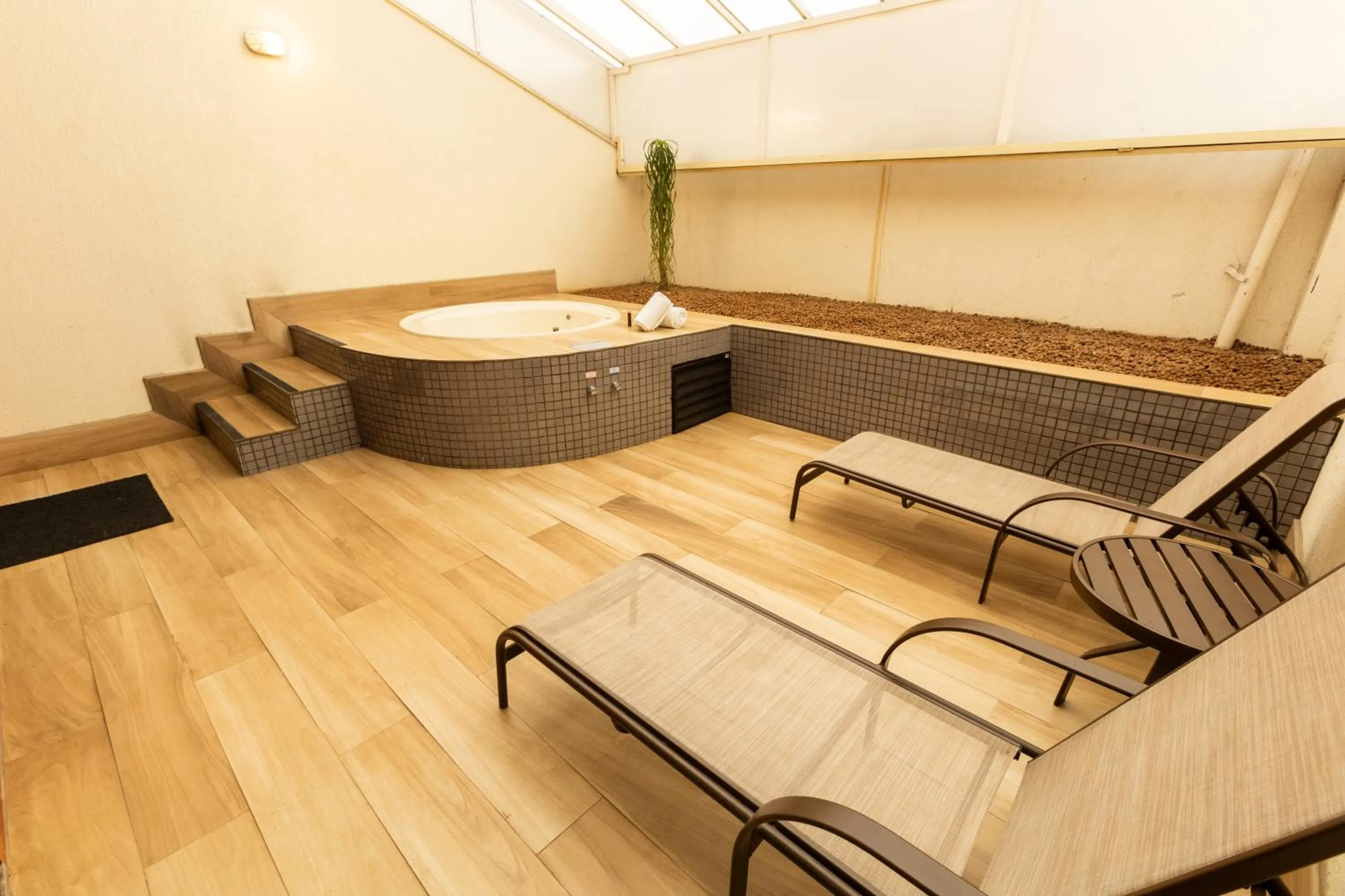 Hot Tub in Royal Golden Hotel - Savassi