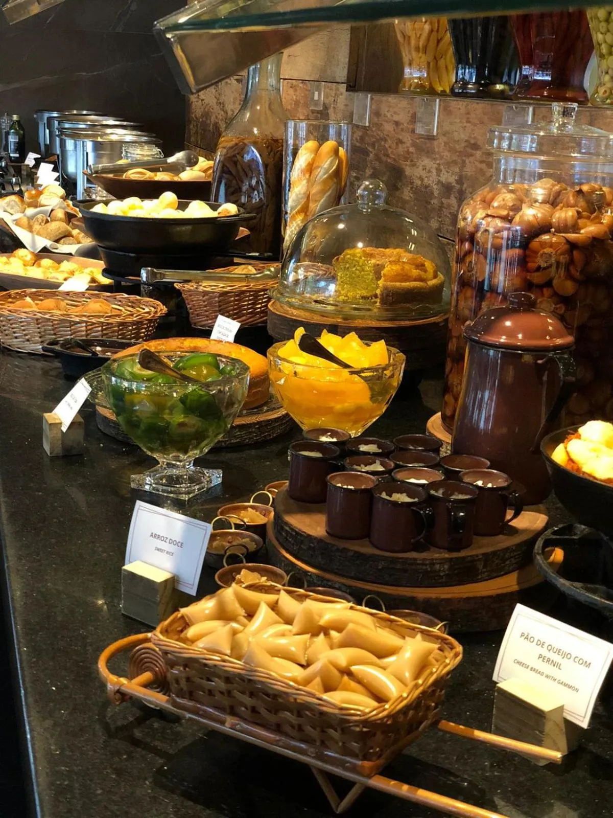 Food and drinks in Royal Collection Savassi