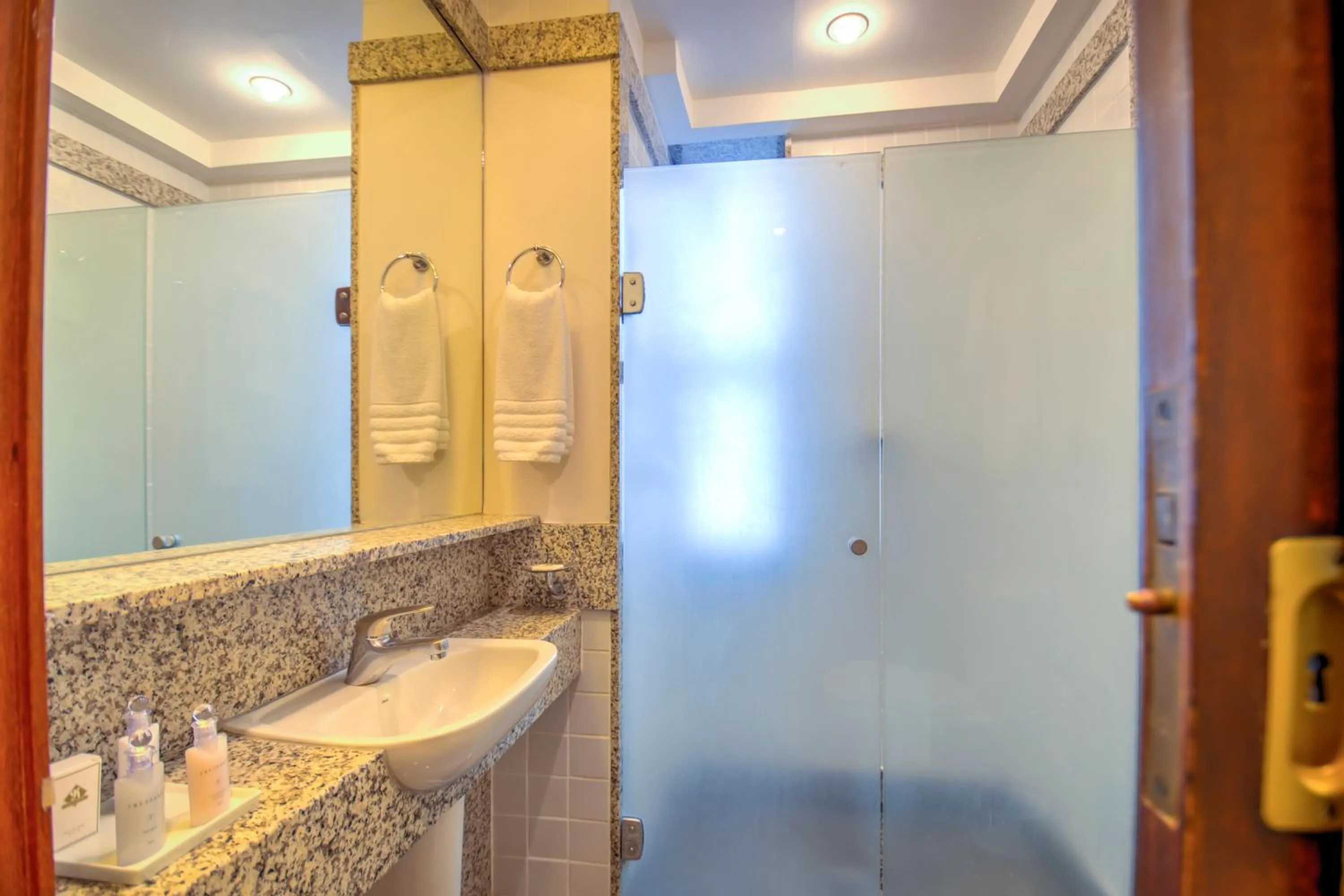 Bathroom in Royal Collection Savassi