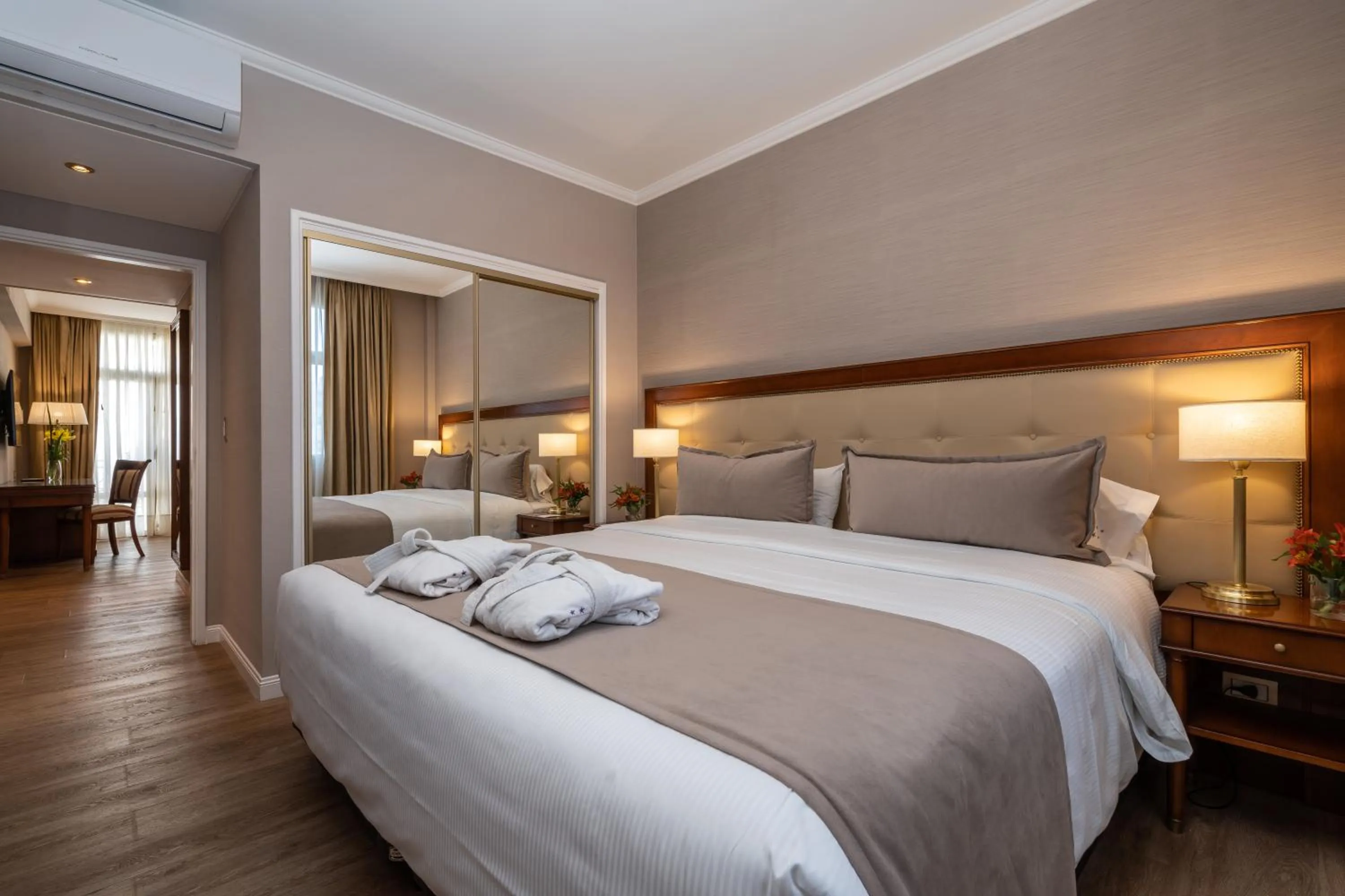 Bed in Hotel Intersur Recoleta