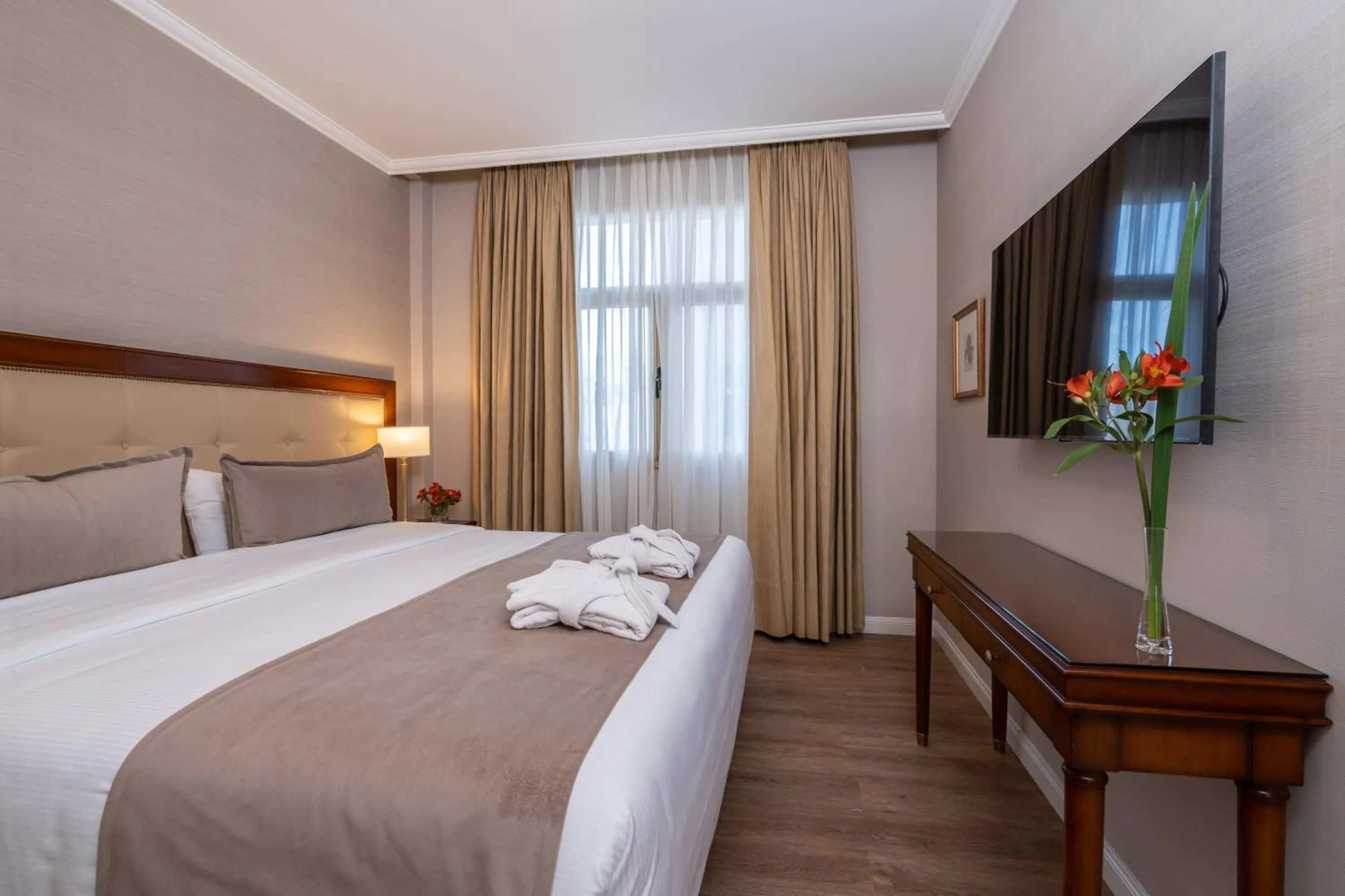 Bed in Hotel Intersur Recoleta