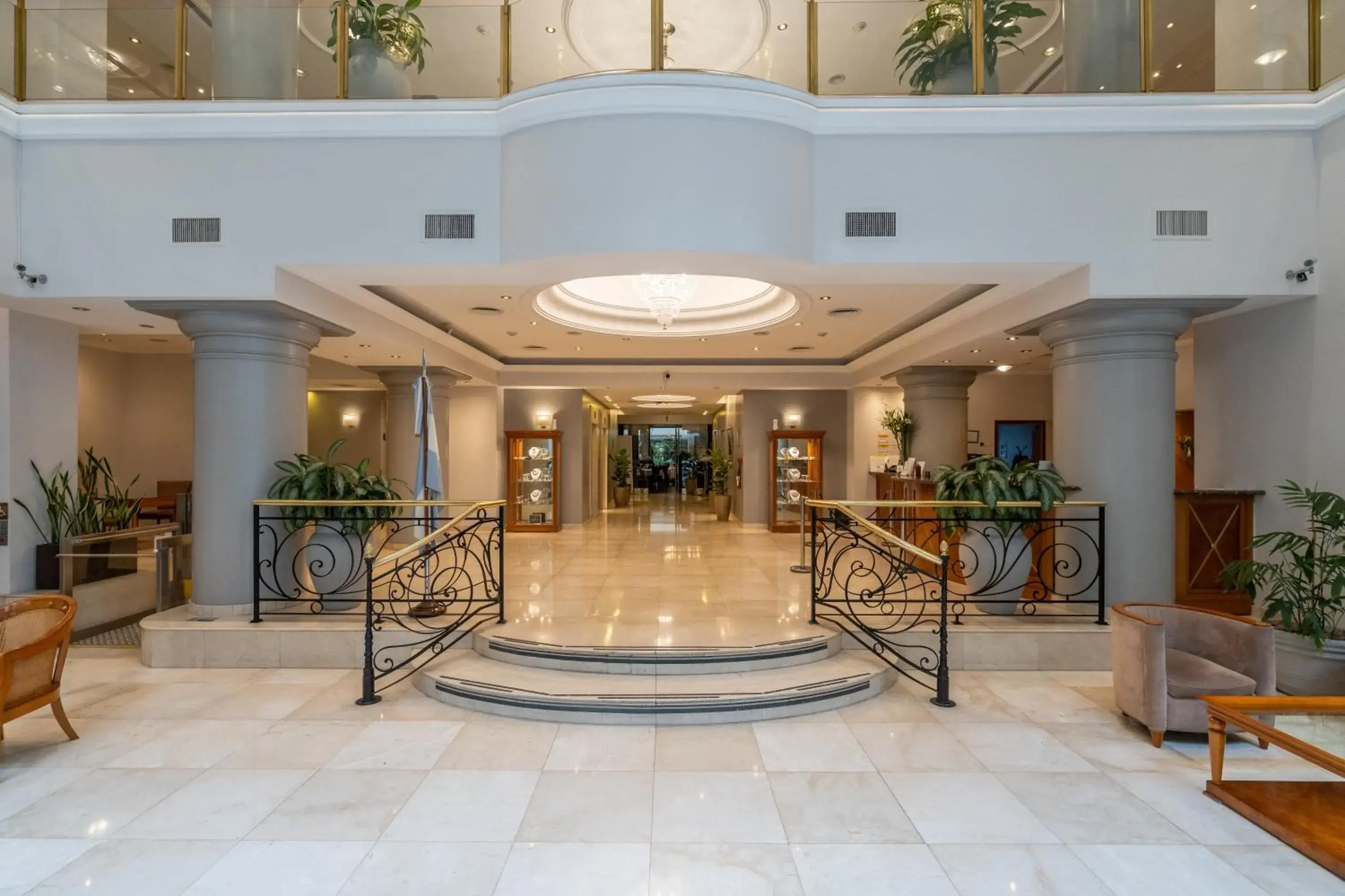 Lobby or reception in Hotel Intersur Recoleta Lobby or reception in Hotel Intersur Recoleta