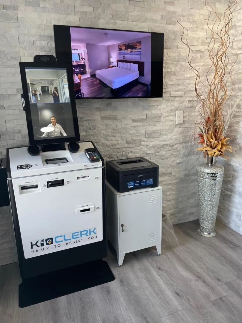 Lobby or reception in Days Inn by Wyndham Port Charlotte Town Center