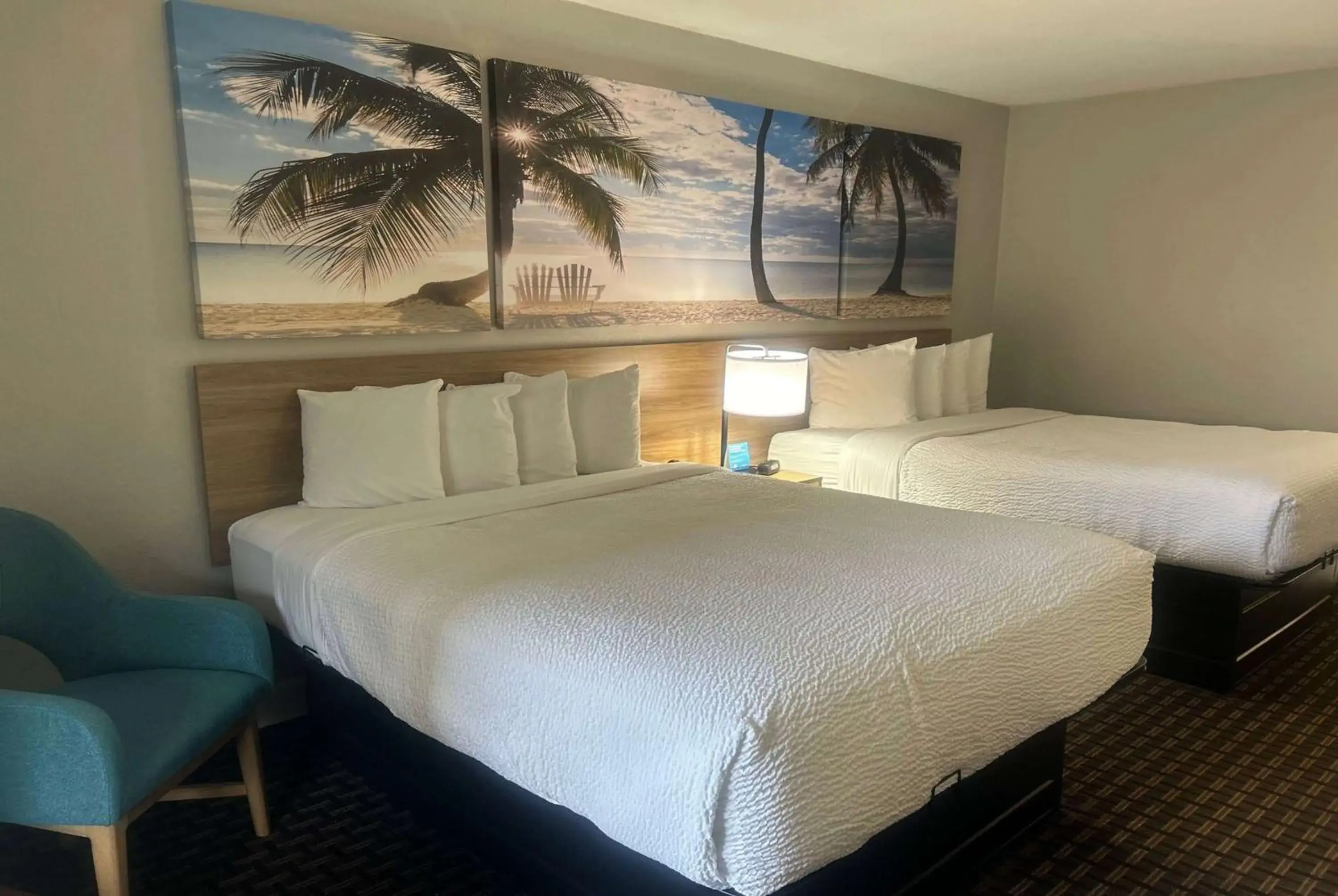 Photo of the whole room, Bed in Days Inn by Wyndham Port Charlotte Town Center Photo of the whole room, Bed in Days Inn by Wyndham Port Charlotte Town Center