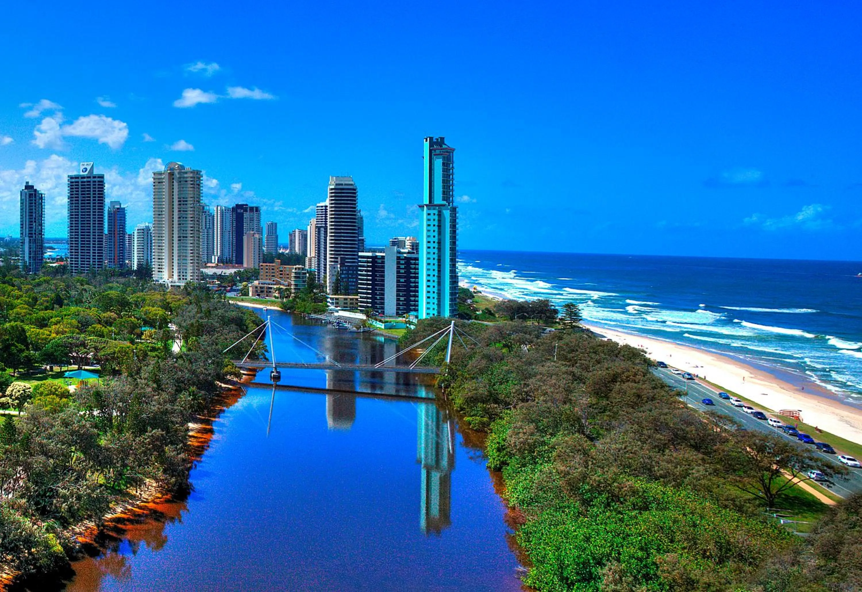 Area and facilities in Narrowneck Court Holiday Apartments