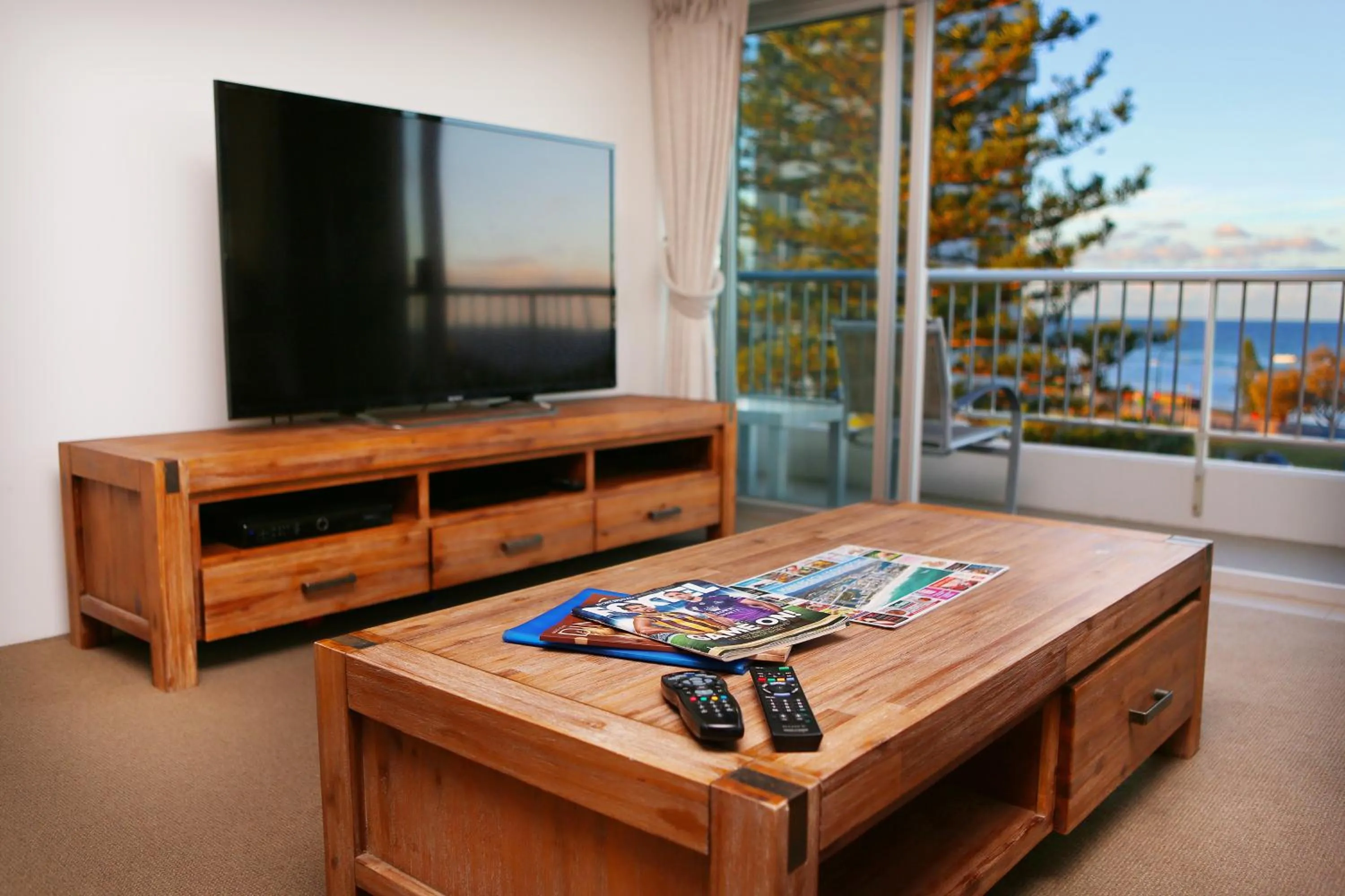 Patio in Narrowneck Court Holiday Apartments