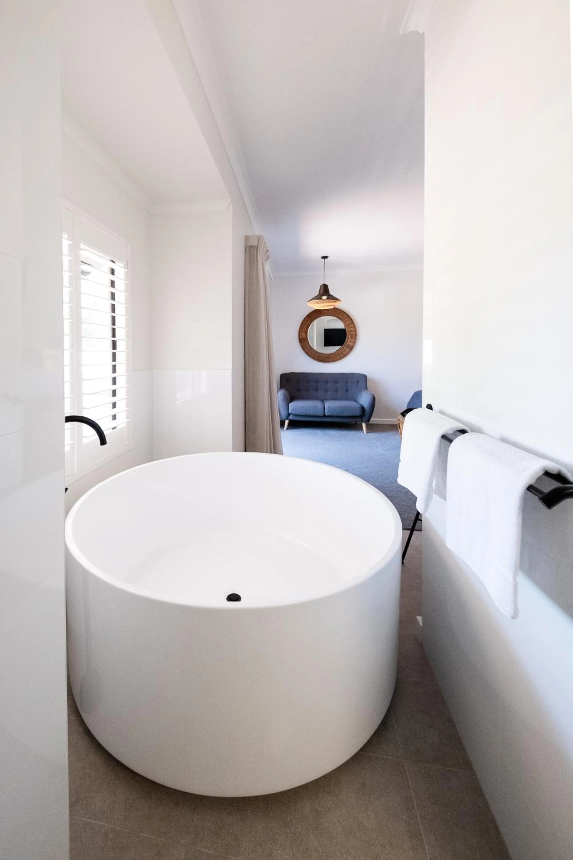 Bath, Bed in Chimes Spa Retreat