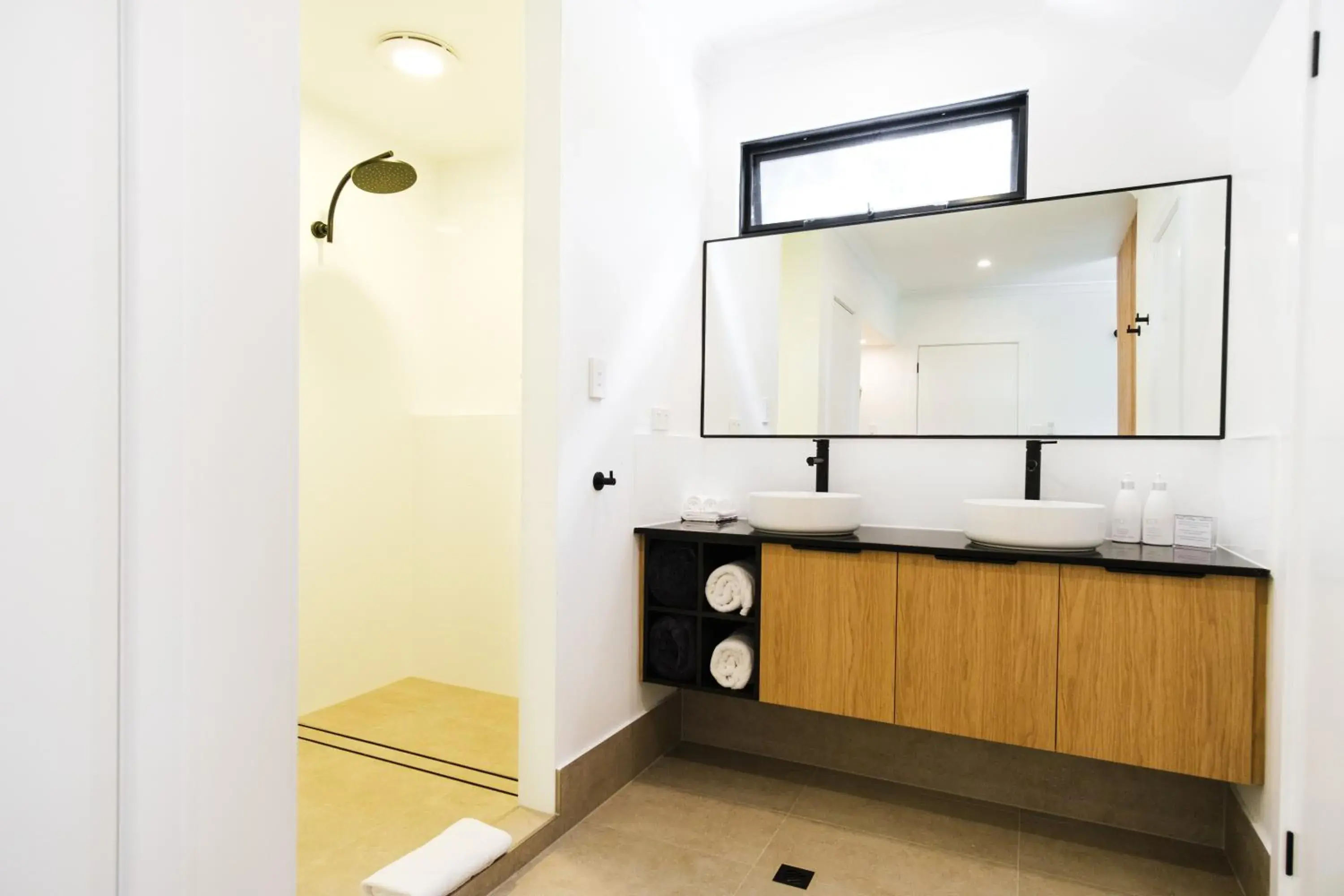 Bathroom in Chimes Spa Retreat Bathroom in Chimes Spa Retreat