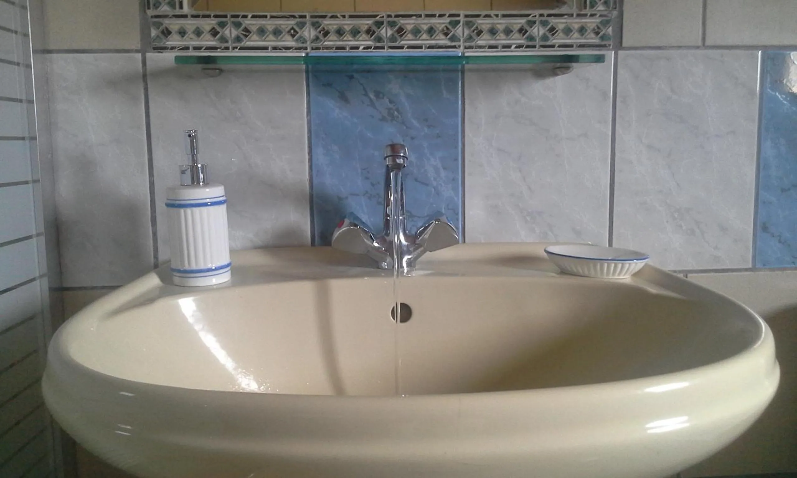 Bathroom in Traditional House Koukounara