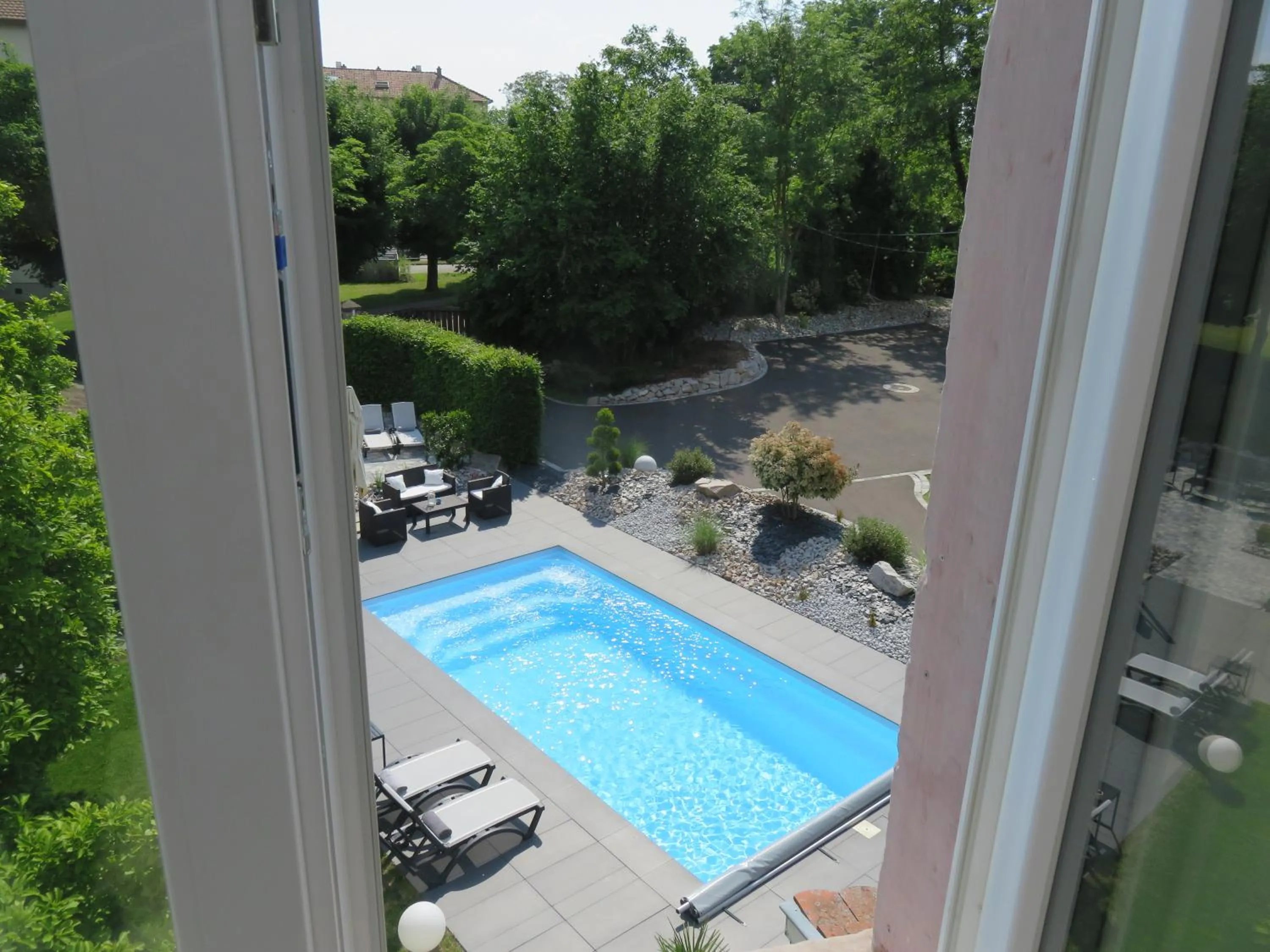 Pool view in Les Rives des Habsbourg