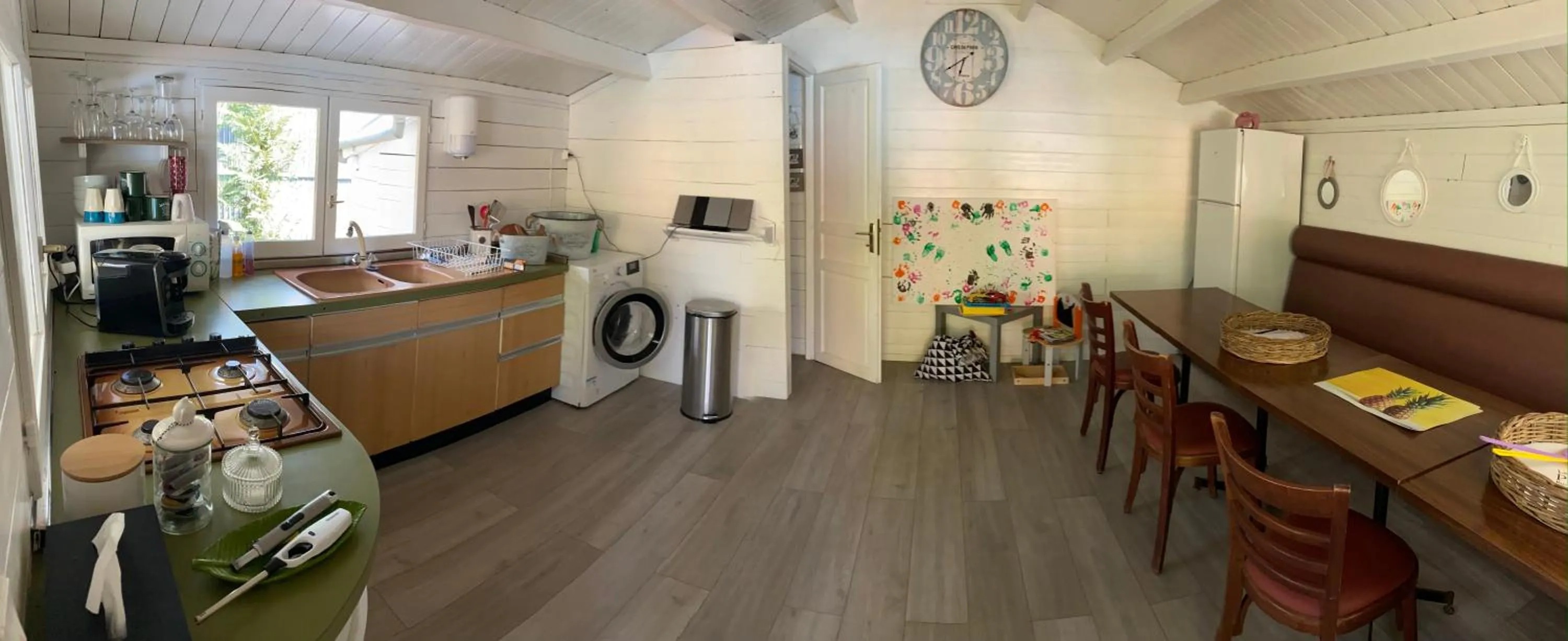 Communal kitchen in Les Rives des Habsbourg